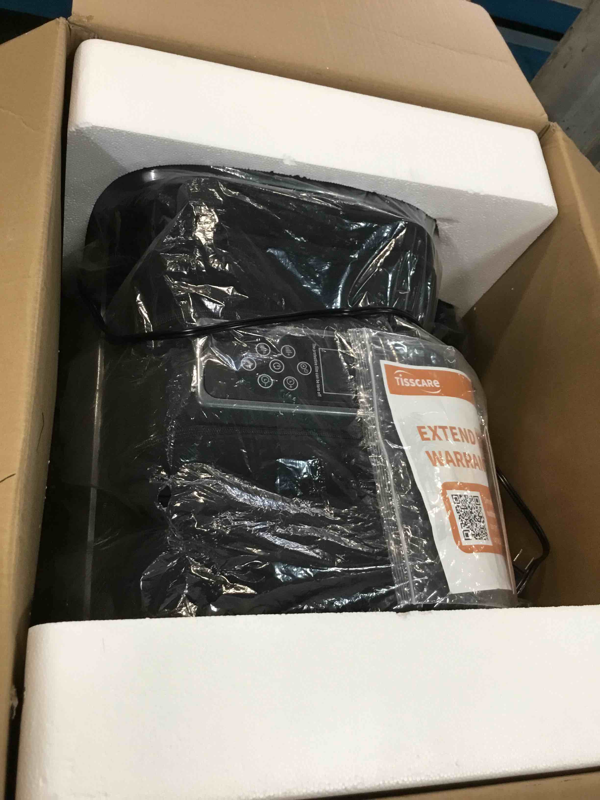 https://s3.amazonaws.com/lotting-images-prod/bidfta/PNK3570898_1751044749108.jpeg