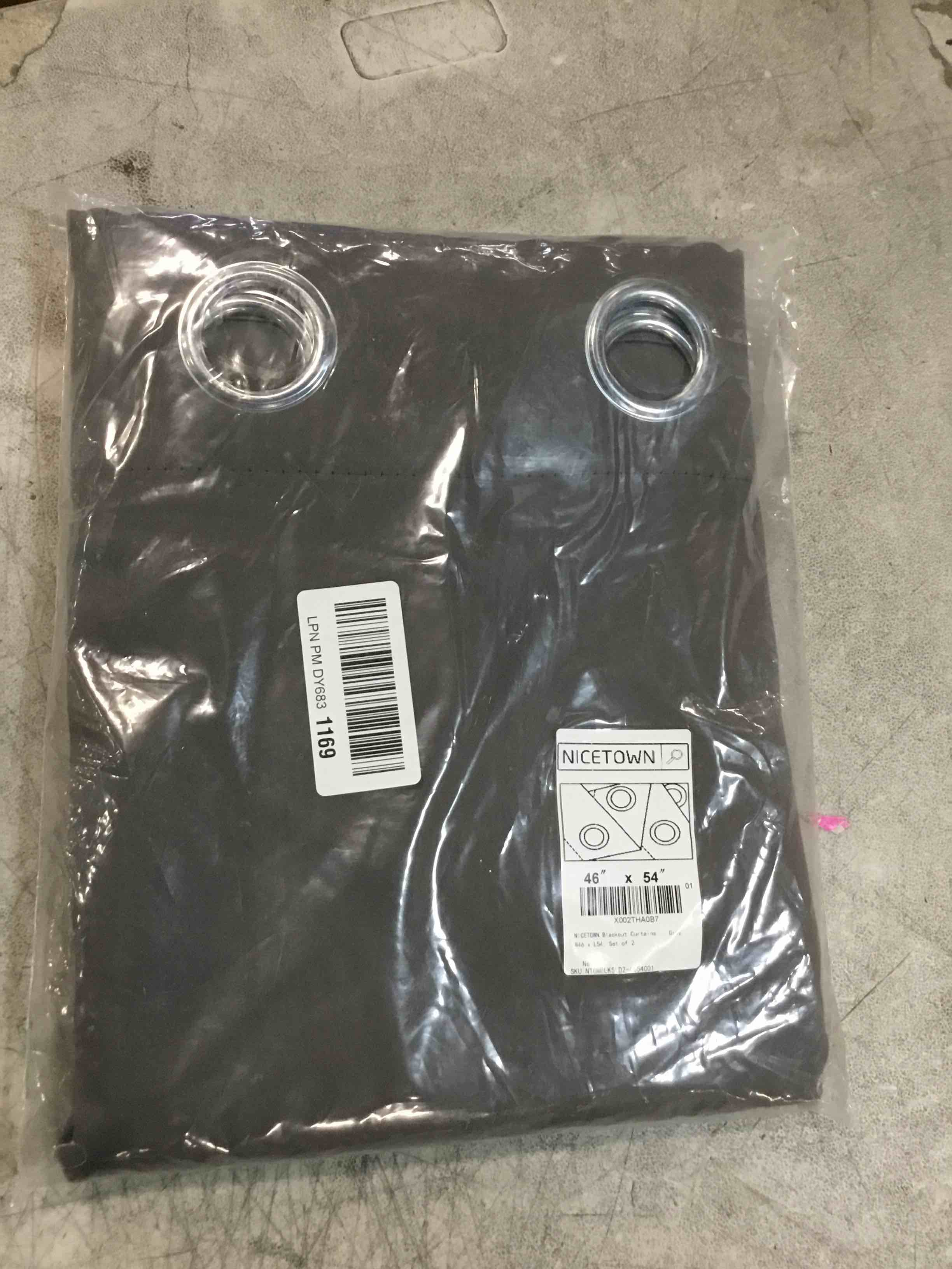 https://s3.amazonaws.com/lotting-images-prod/bidfta/PNK3570975_1751052853945.jpeg