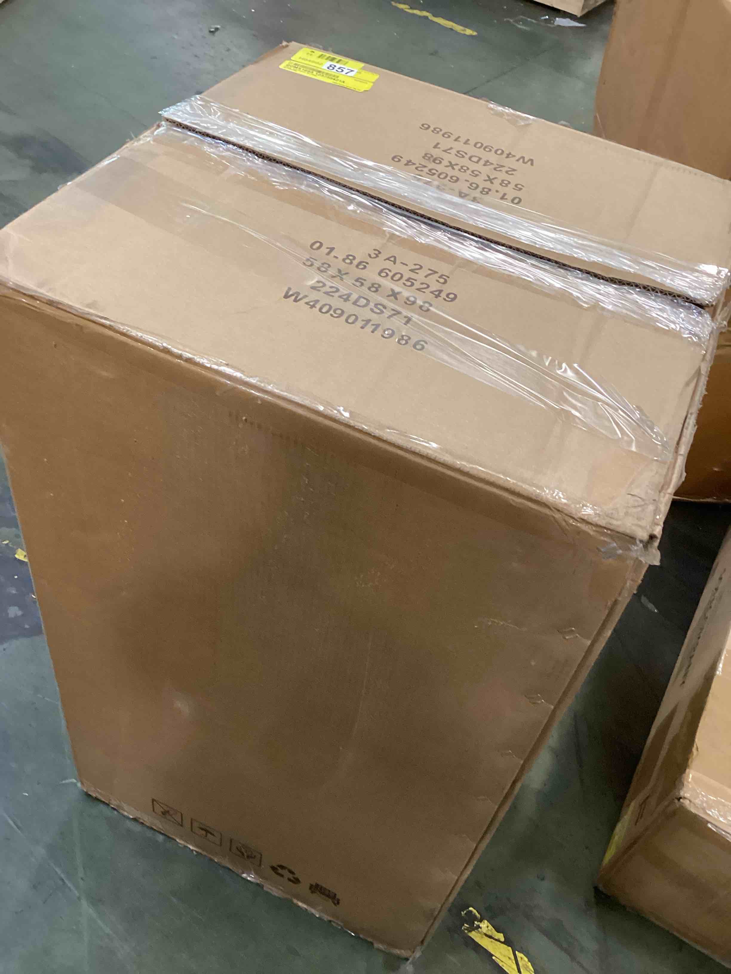https://s3.amazonaws.com/lotting-images-prod/bidfta/PNK3571268_1750079637449.jpeg