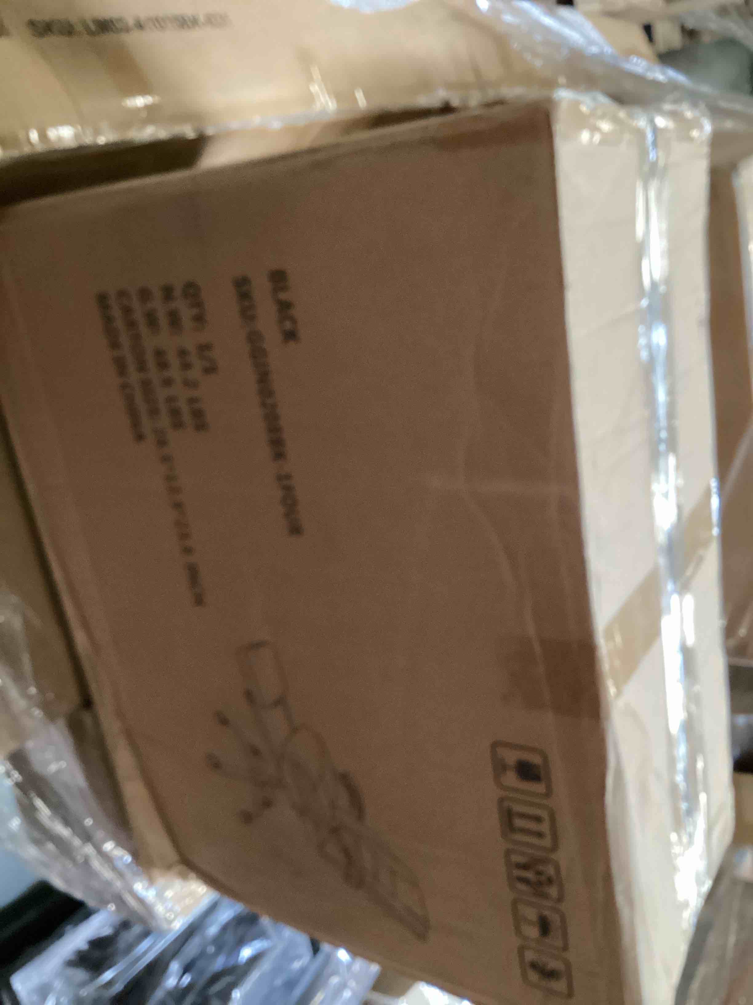 https://s3.amazonaws.com/lotting-images-prod/bidfta/PNK3571307_1750095163543.jpeg