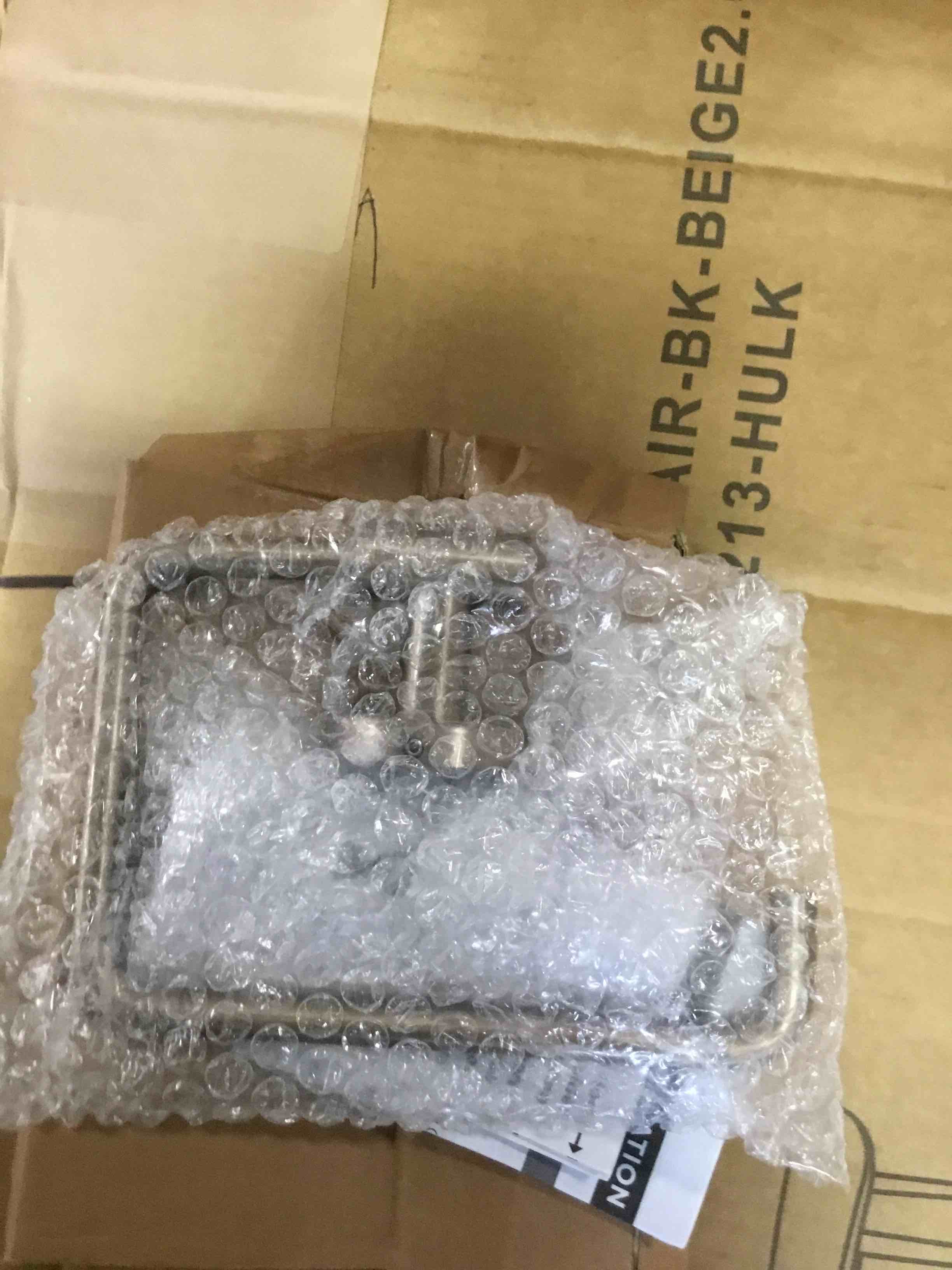 https://s3.amazonaws.com/lotting-images-prod/bidfta/PNK3571494_1750261666674.jpeg