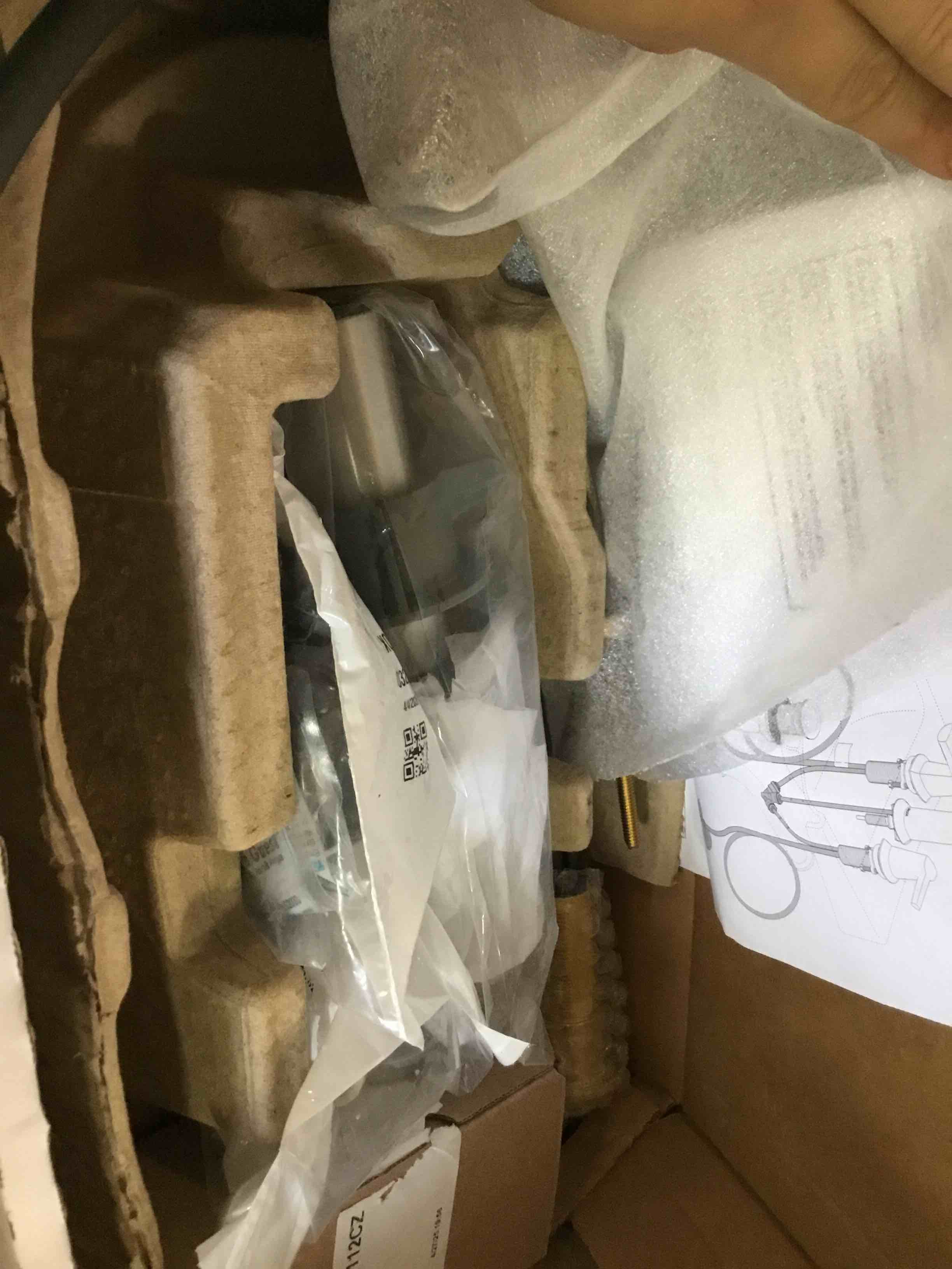 https://s3.amazonaws.com/lotting-images-prod/bidfta/PNK3571544_1750275508175.jpeg