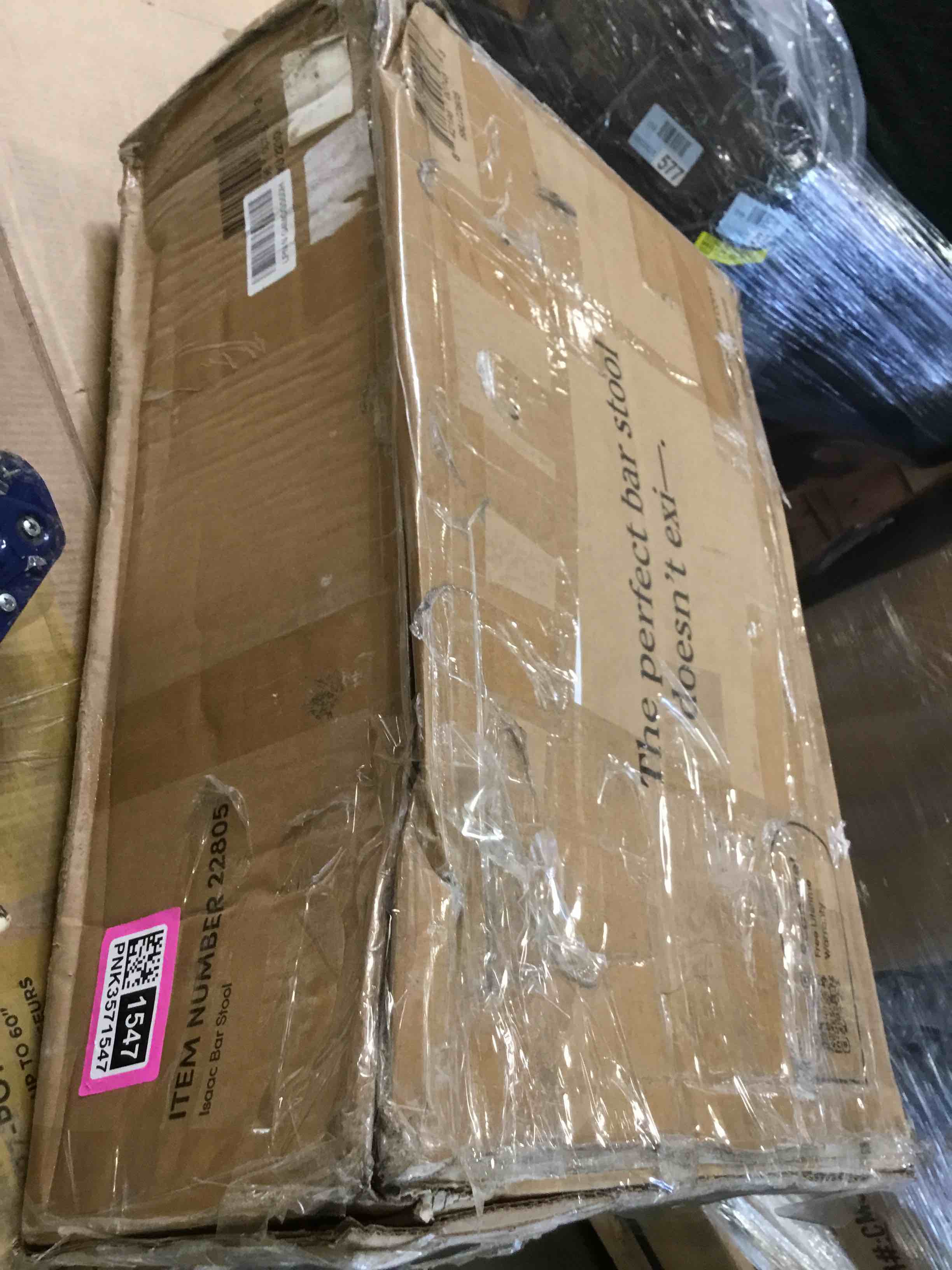 https://s3.amazonaws.com/lotting-images-prod/bidfta/PNK3571547_1750275999822.jpeg