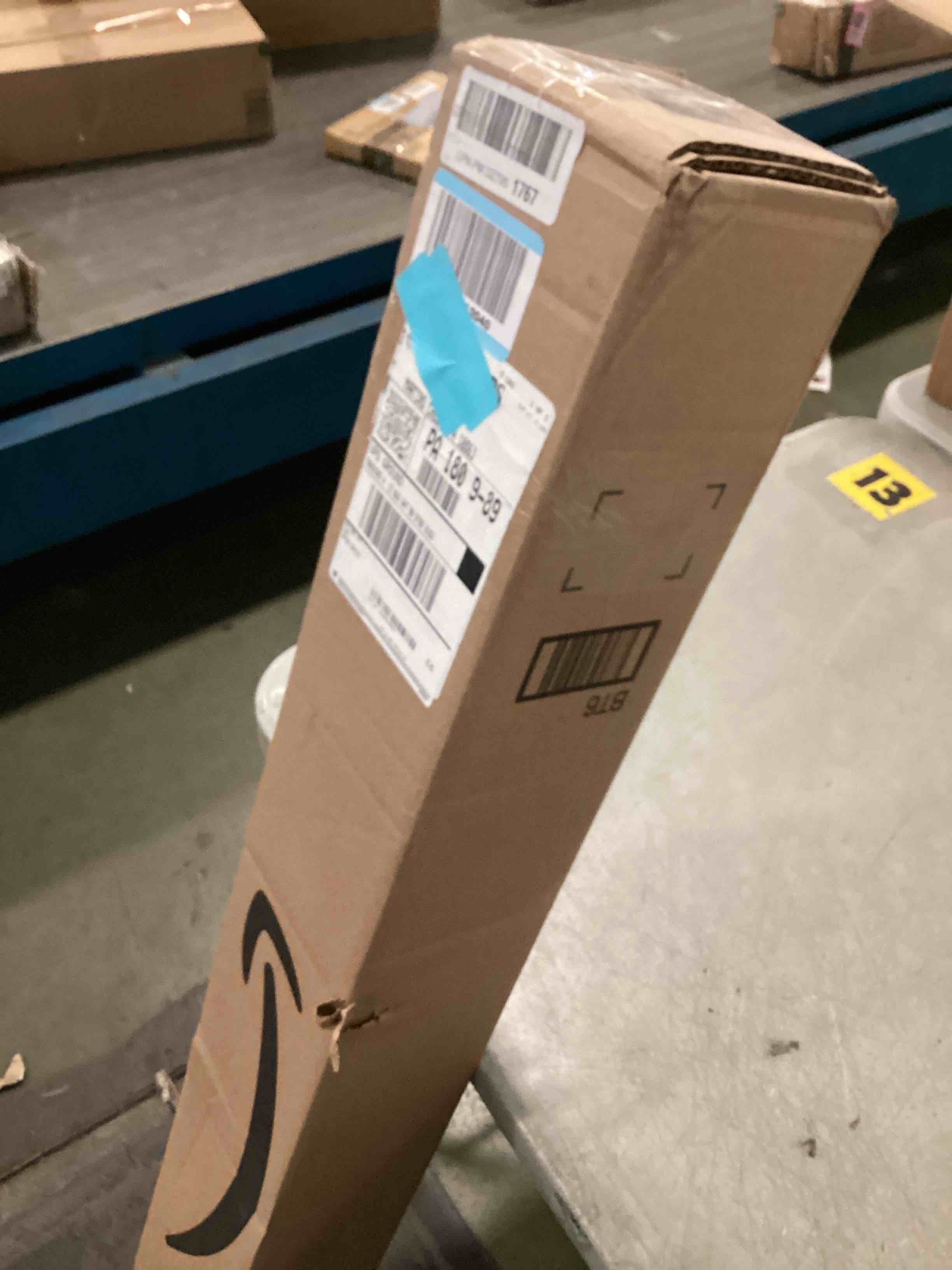 https://s3.amazonaws.com/lotting-images-prod/bidfta/PNK3571946_1750505771222.jpeg