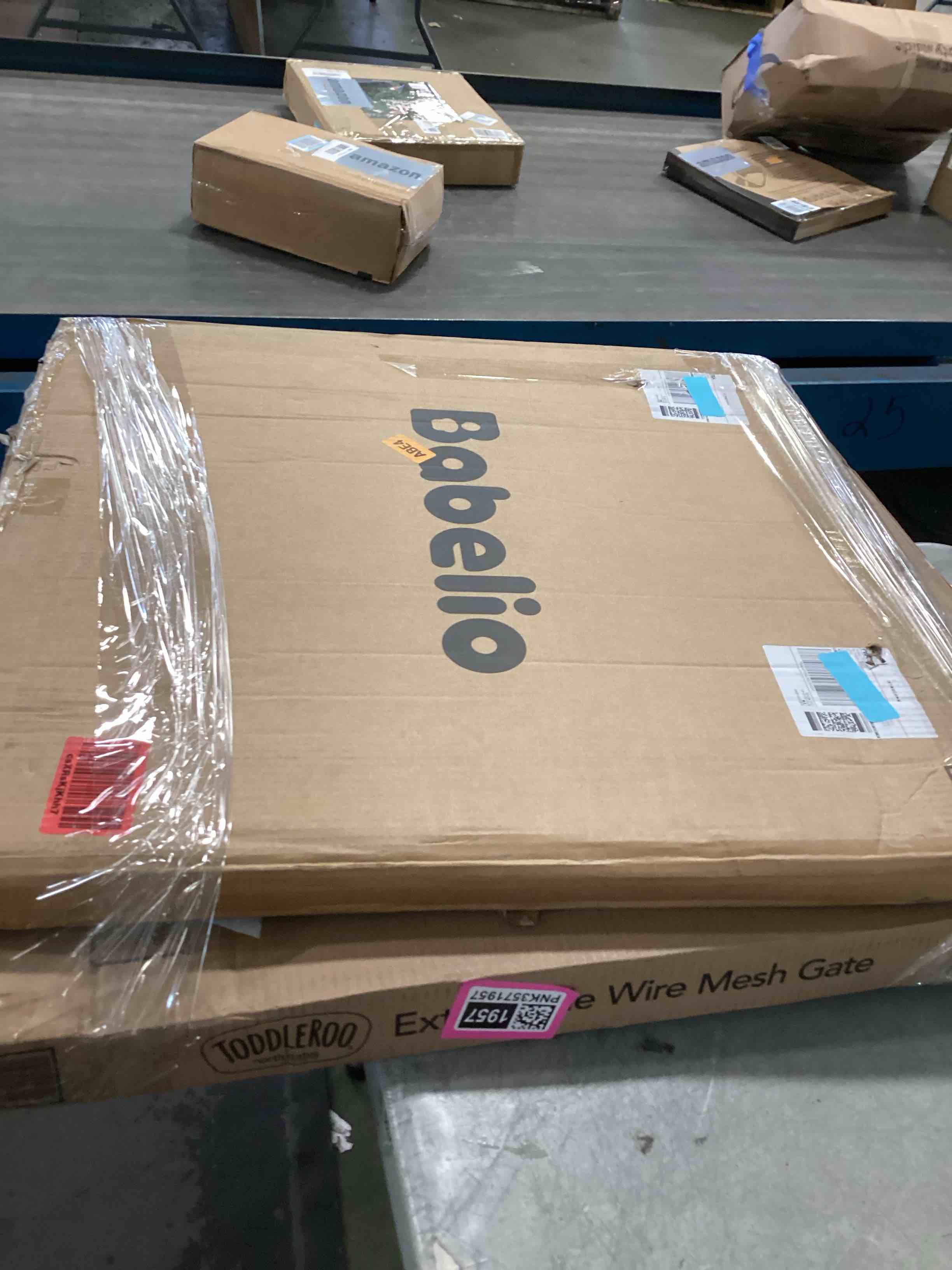 https://s3.amazonaws.com/lotting-images-prod/bidfta/PNK3571957_1750507008190.jpeg