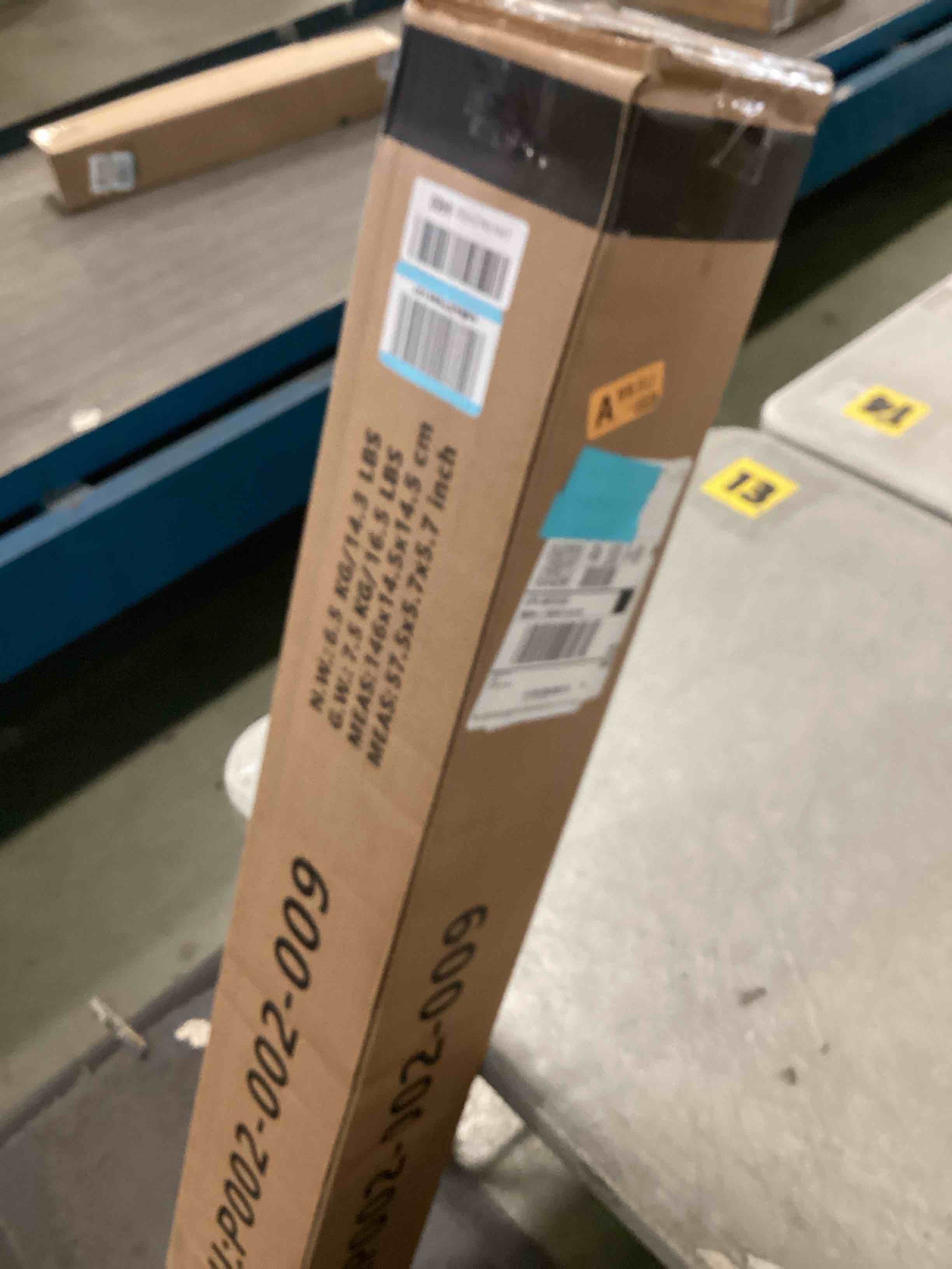 https://s3.amazonaws.com/lotting-images-prod/bidfta/PNK3571960_1750507258292.jpeg