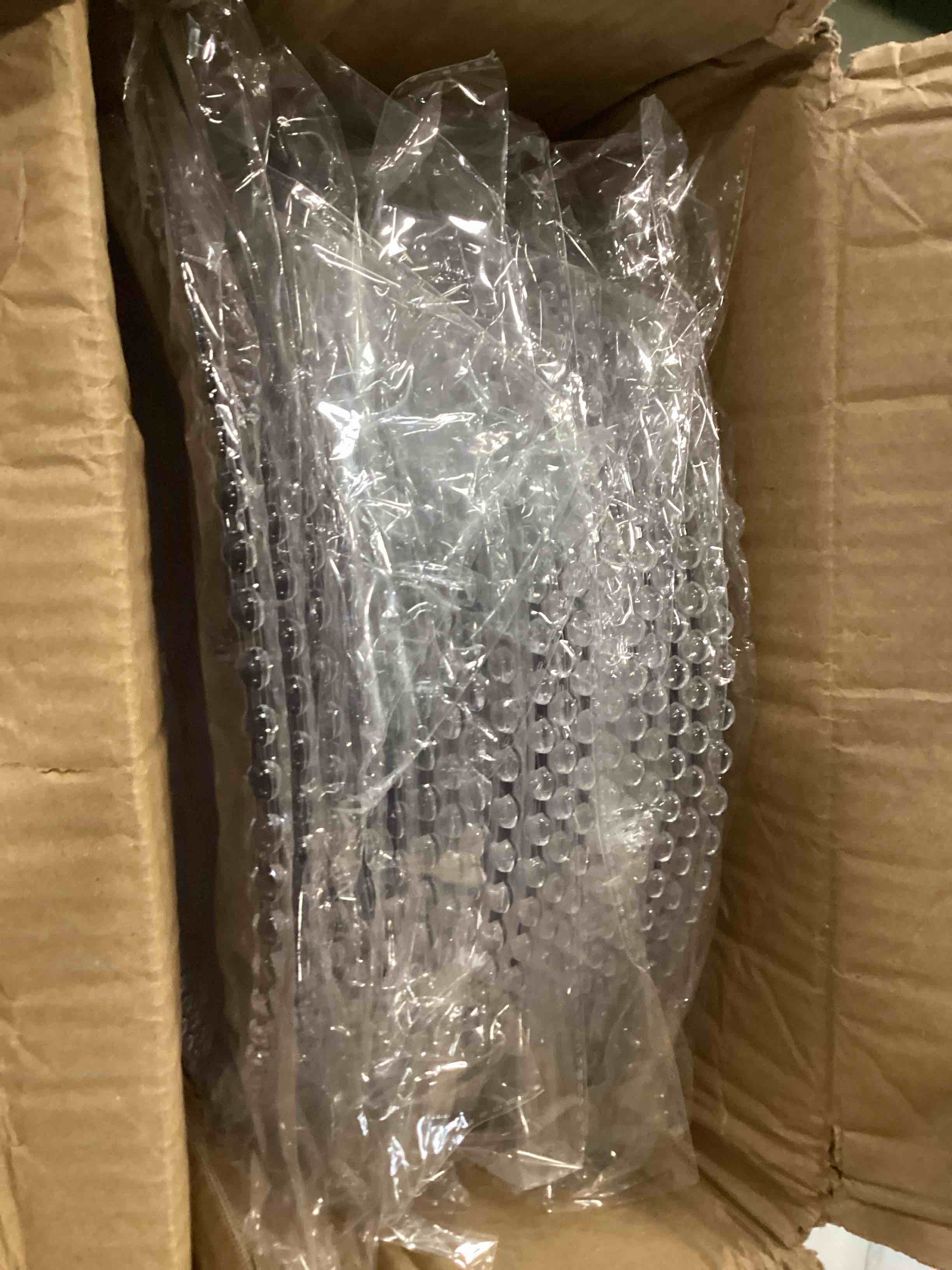 https://s3.amazonaws.com/lotting-images-prod/bidfta/PNK3572080_1750522759735.jpeg