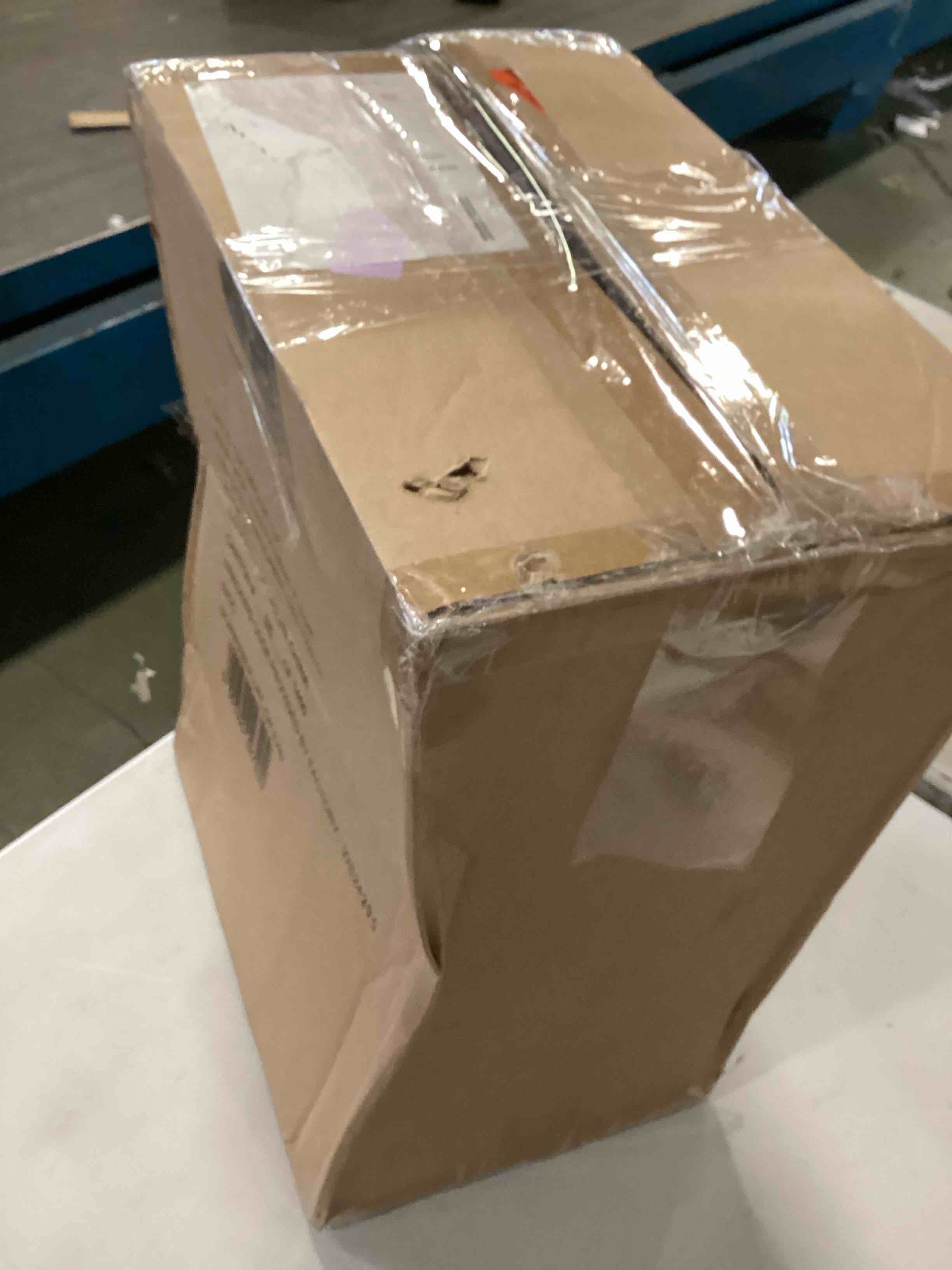 https://s3.amazonaws.com/lotting-images-prod/bidfta/PNK3572097_1750525046990.jpeg