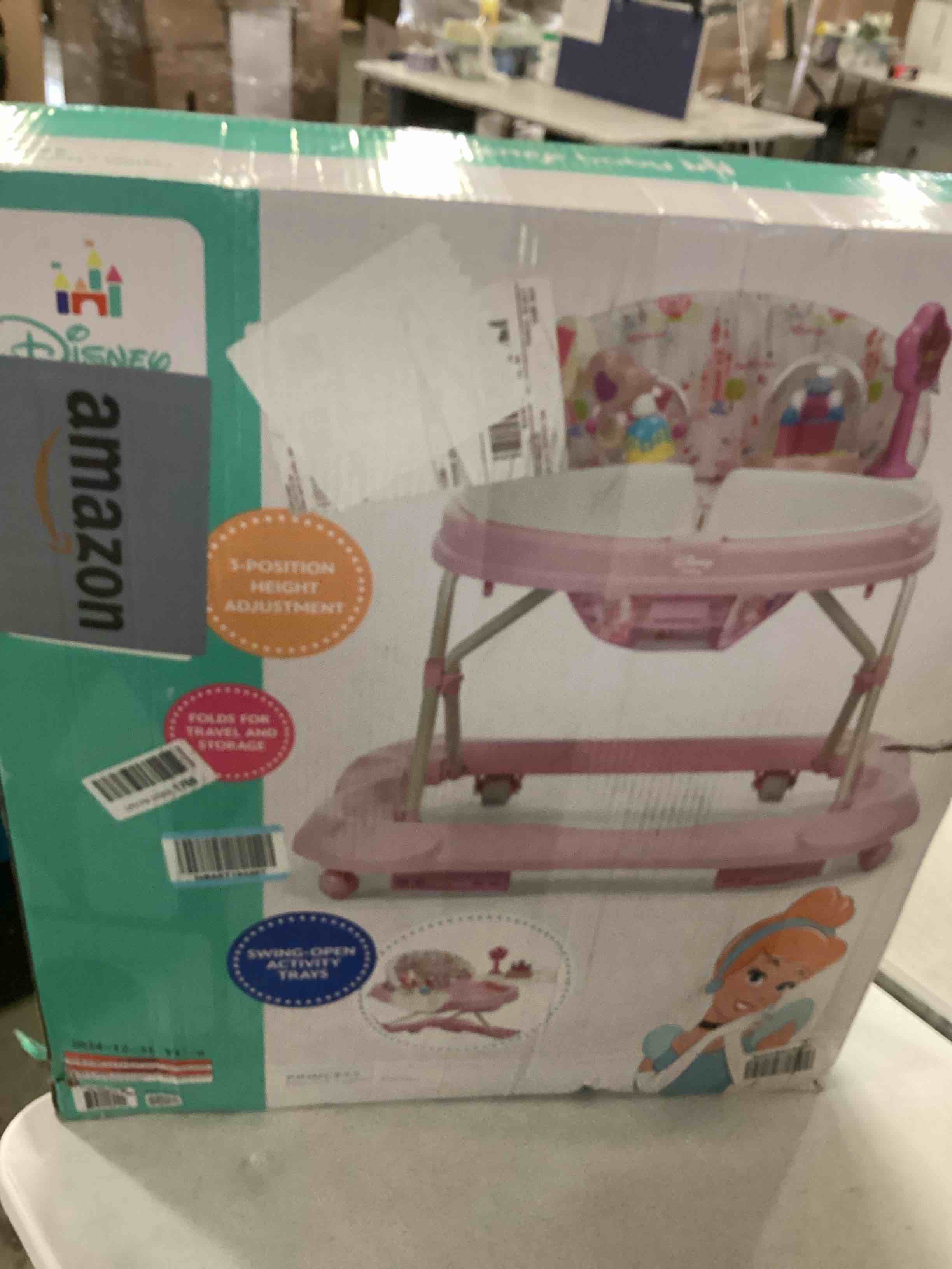 https://s3.amazonaws.com/lotting-images-prod/bidfta/PNK3572126_1750526419726.jpeg