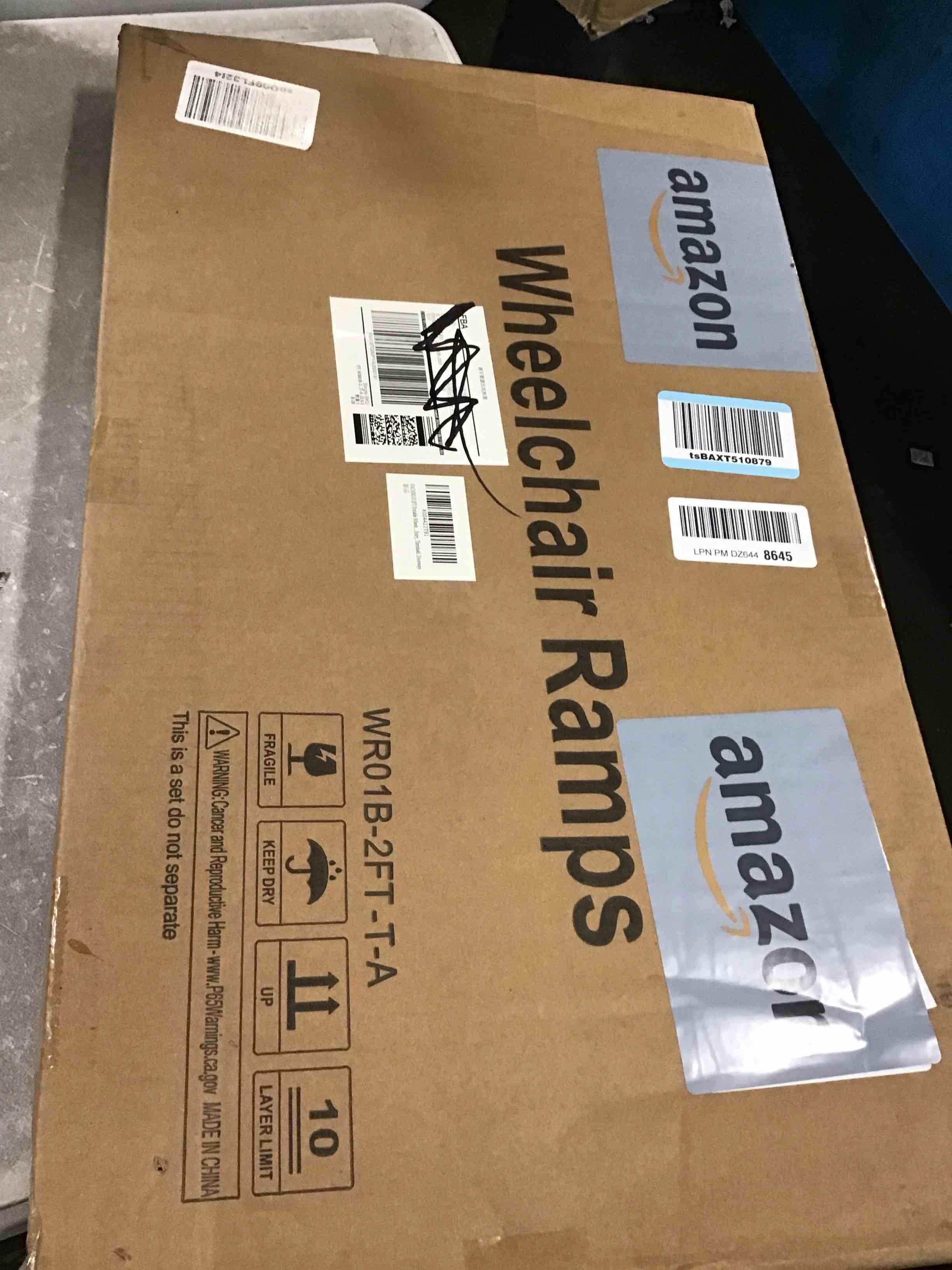 https://s3.amazonaws.com/lotting-images-prod/bidfta/PNK3572927_1750942297720.jpeg