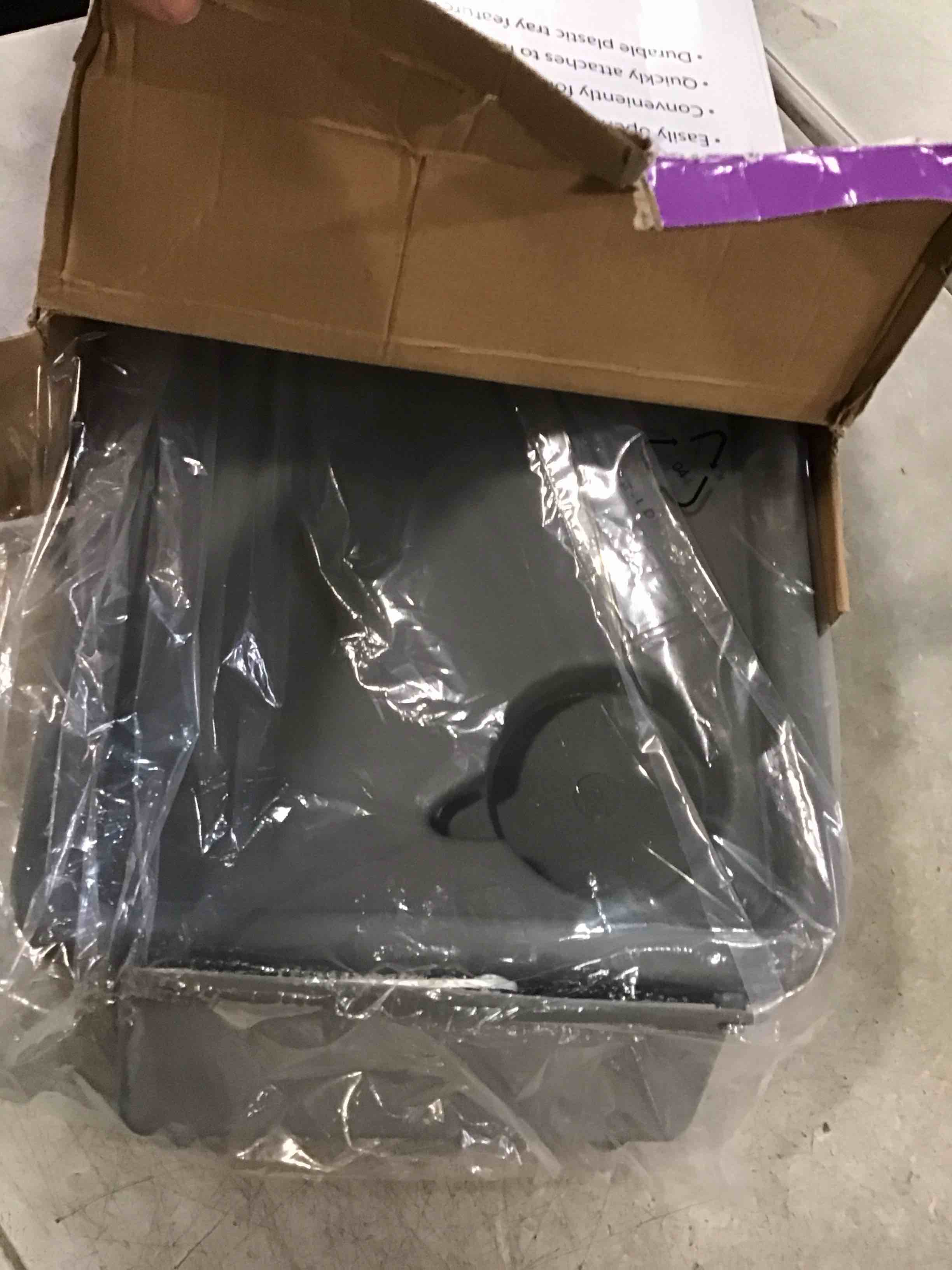 https://s3.amazonaws.com/lotting-images-prod/bidfta/PNK3573172_1751027630183.jpeg