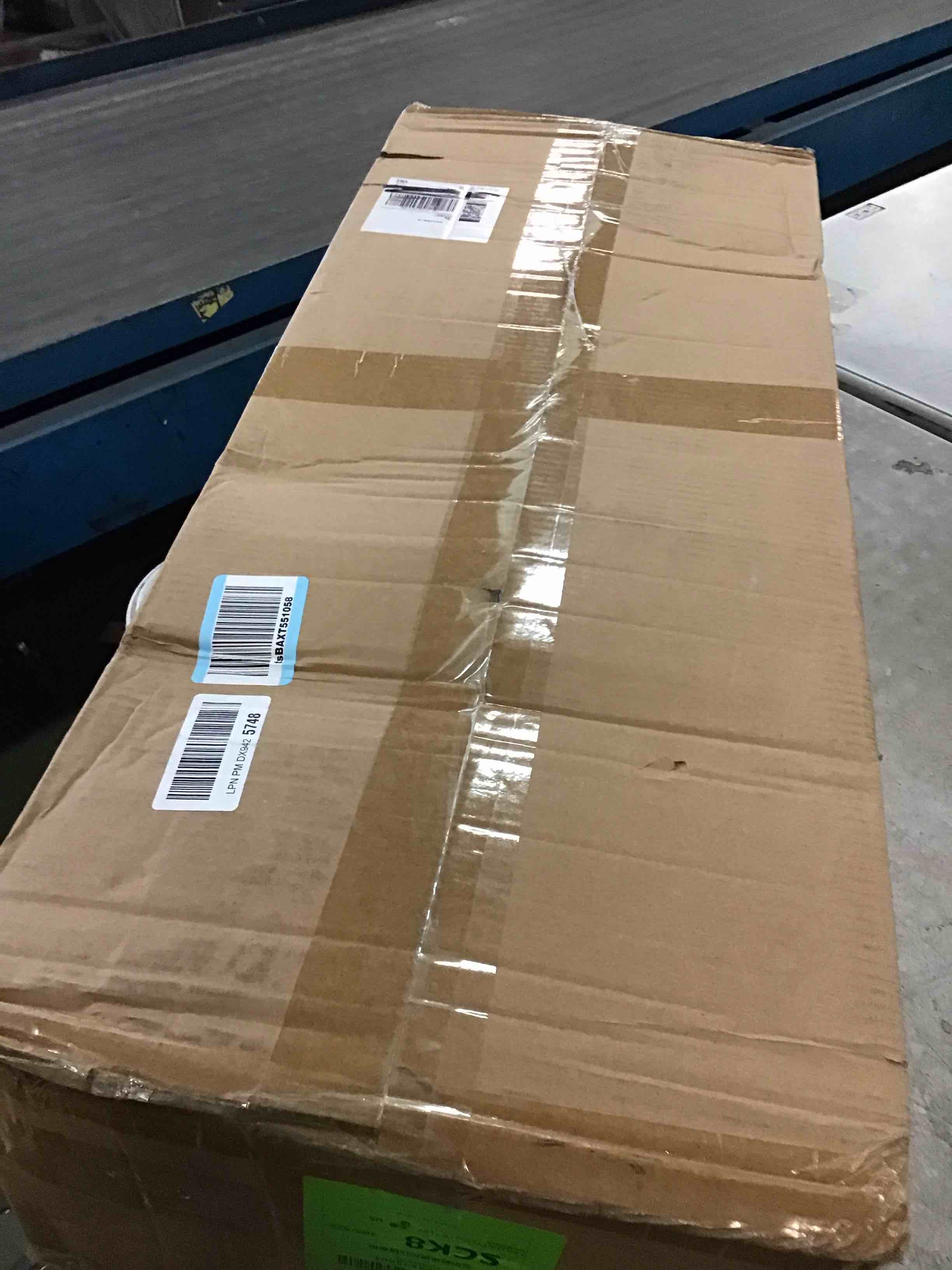 https://s3.amazonaws.com/lotting-images-prod/bidfta/PNK3573197_1751029978093.jpeg