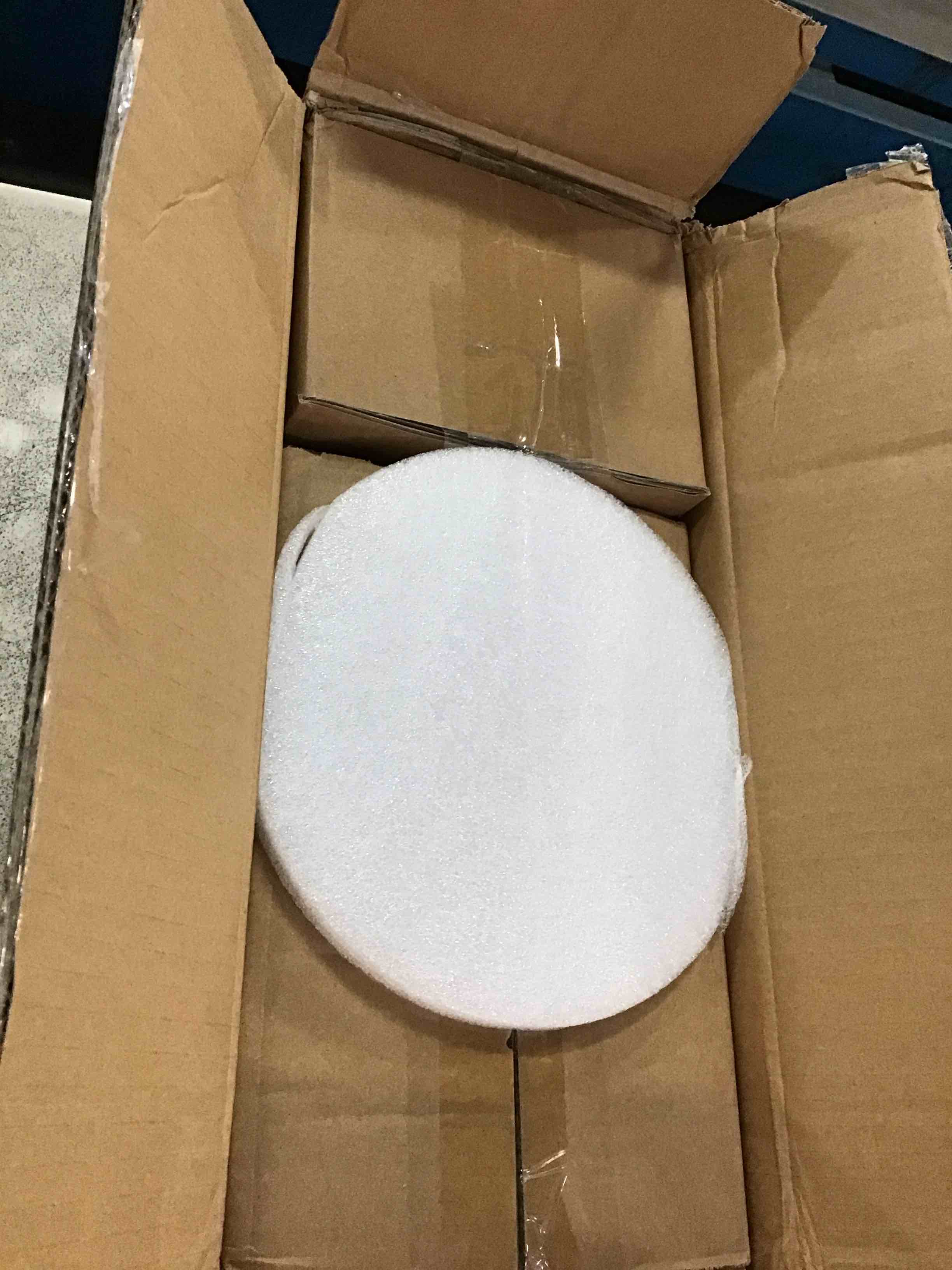 https://s3.amazonaws.com/lotting-images-prod/bidfta/PNK3573402_1751286334833.jpeg