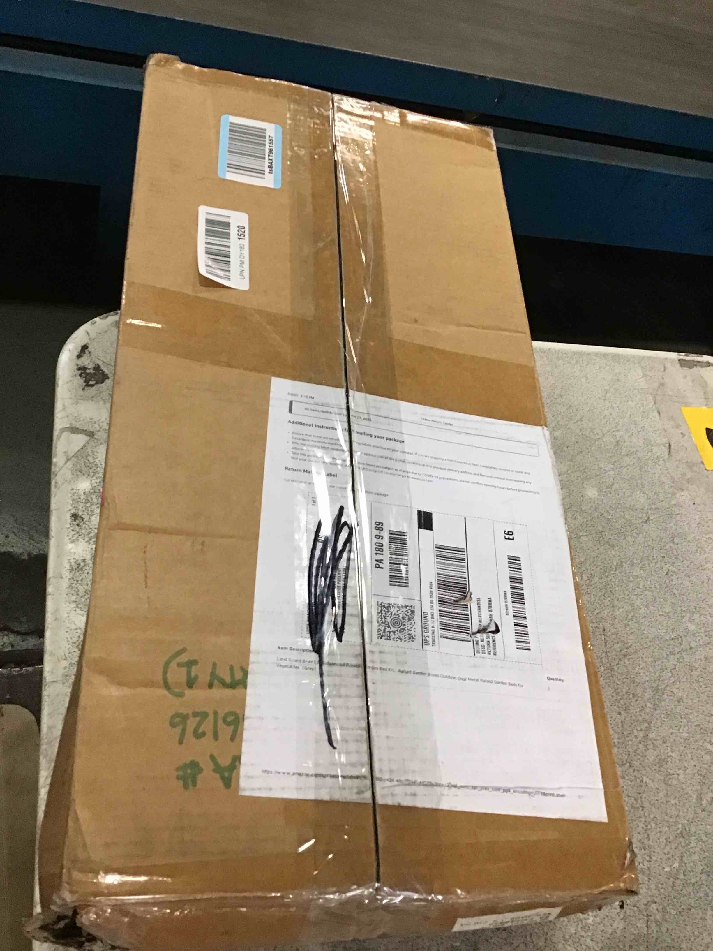 https://s3.amazonaws.com/lotting-images-prod/bidfta/PNK3573463_1751291660464.jpeg