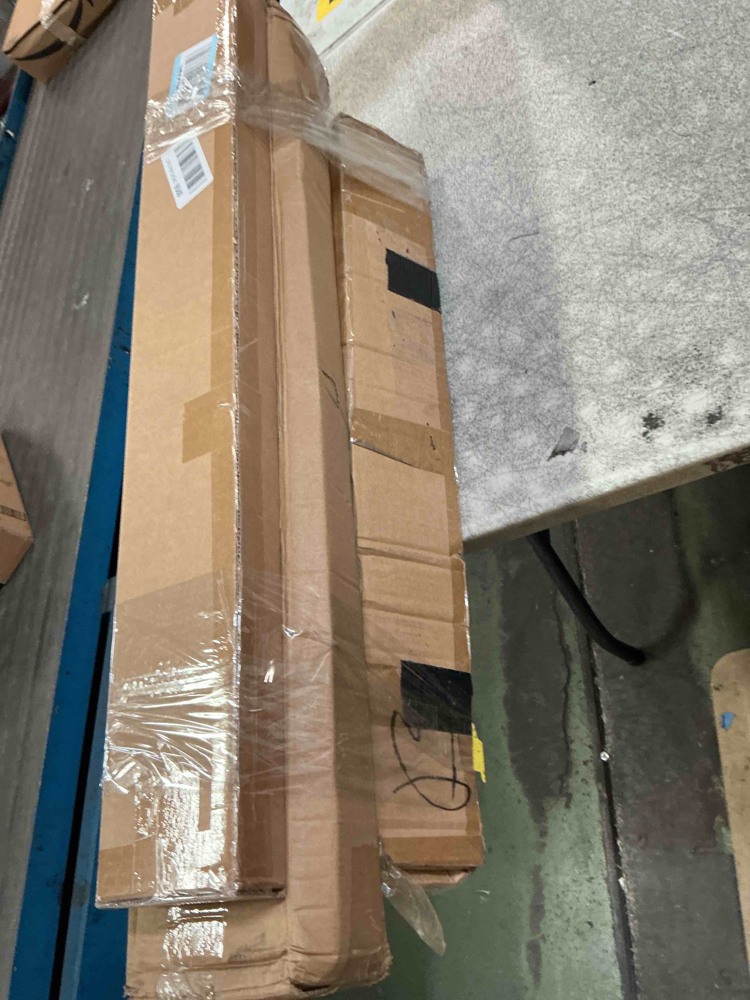 https://s3.amazonaws.com/lotting-images-prod/bidfta/PNK3573620_1751305529525.jpeg