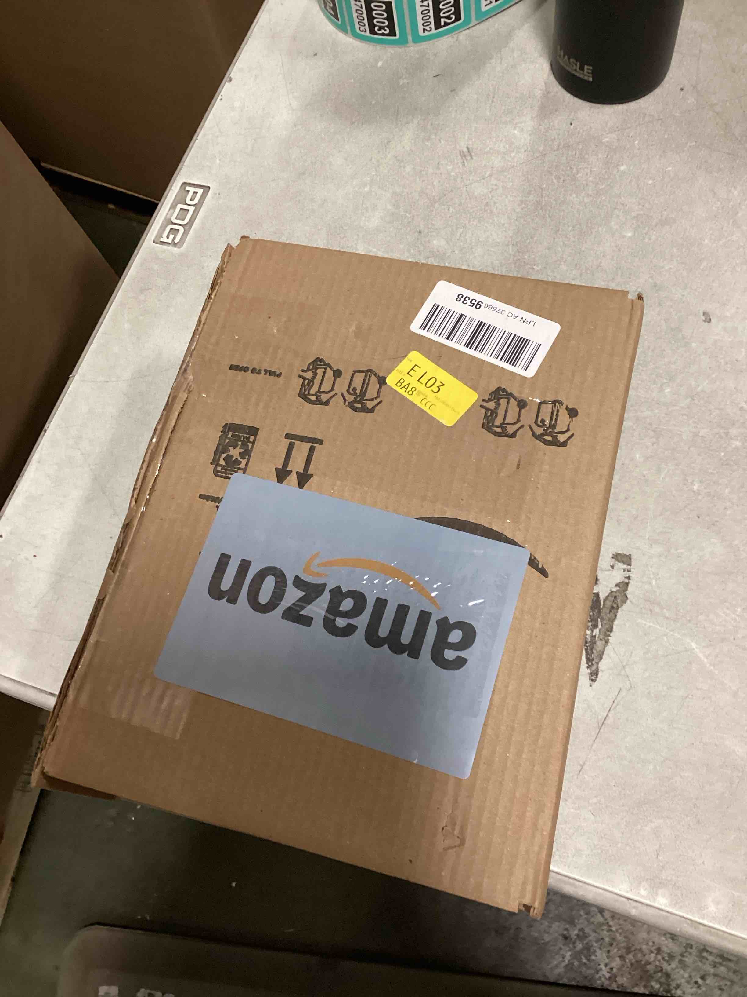 https://s3.amazonaws.com/lotting-images-prod/bidfta/PNK3577262_1747855994876.jpeg