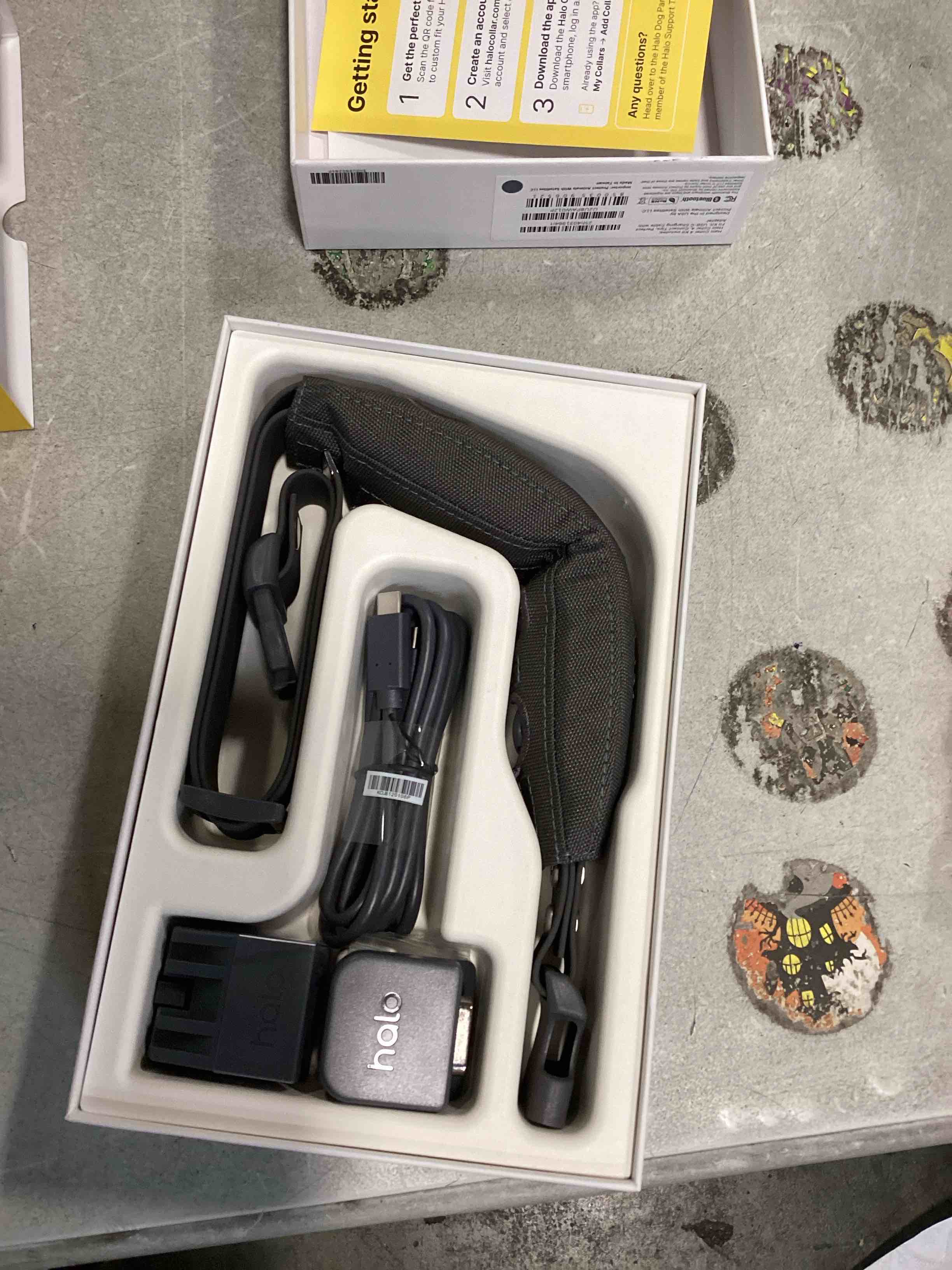 Condition photo showing Good Condition for halo - collar 4 gps dog fence & training collar with real-time tracking, pet compatability - graphite
