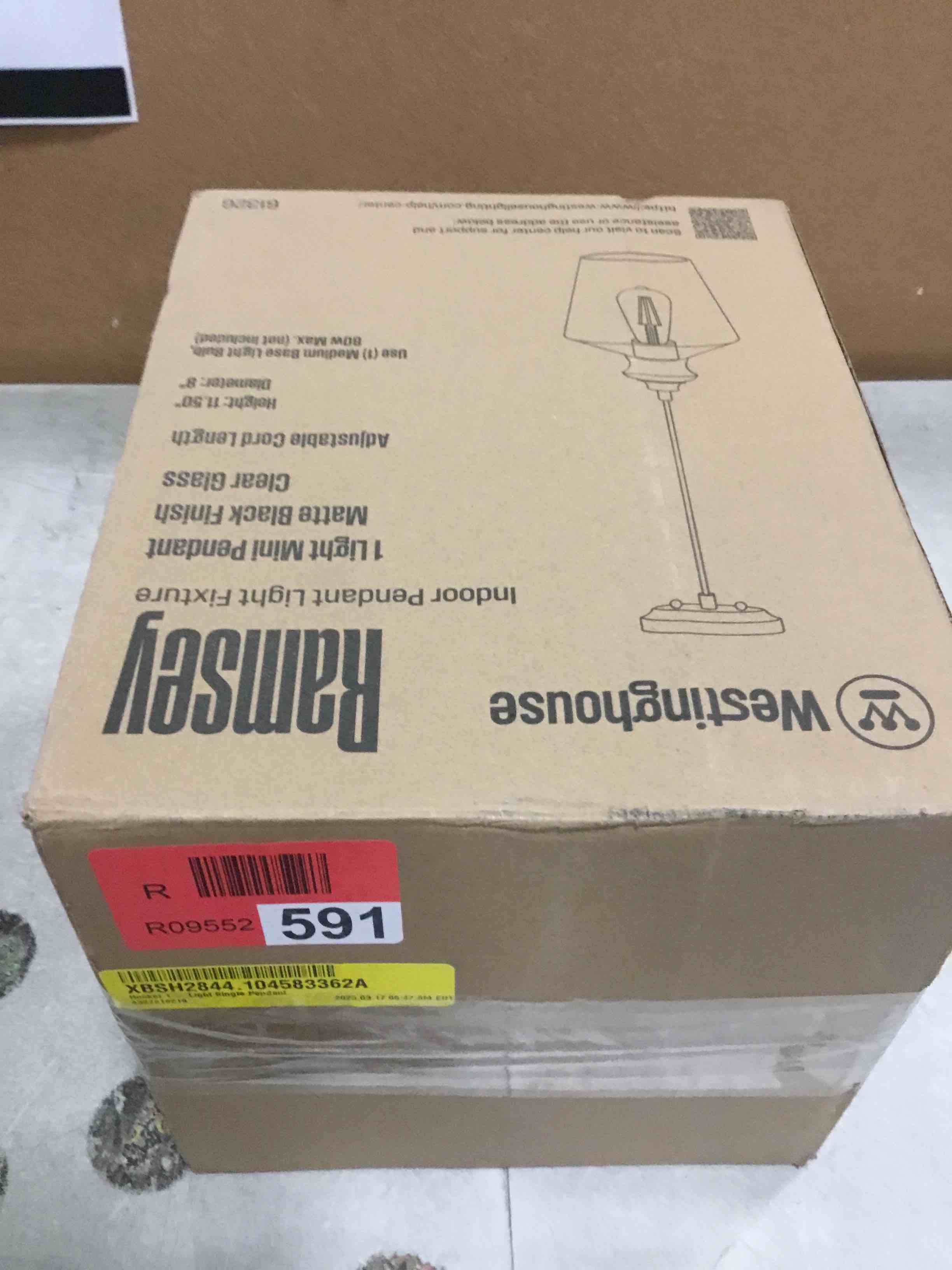 https://s3.amazonaws.com/lotting-images-prod/bidfta/PNK3578008_1749820925560.jpeg