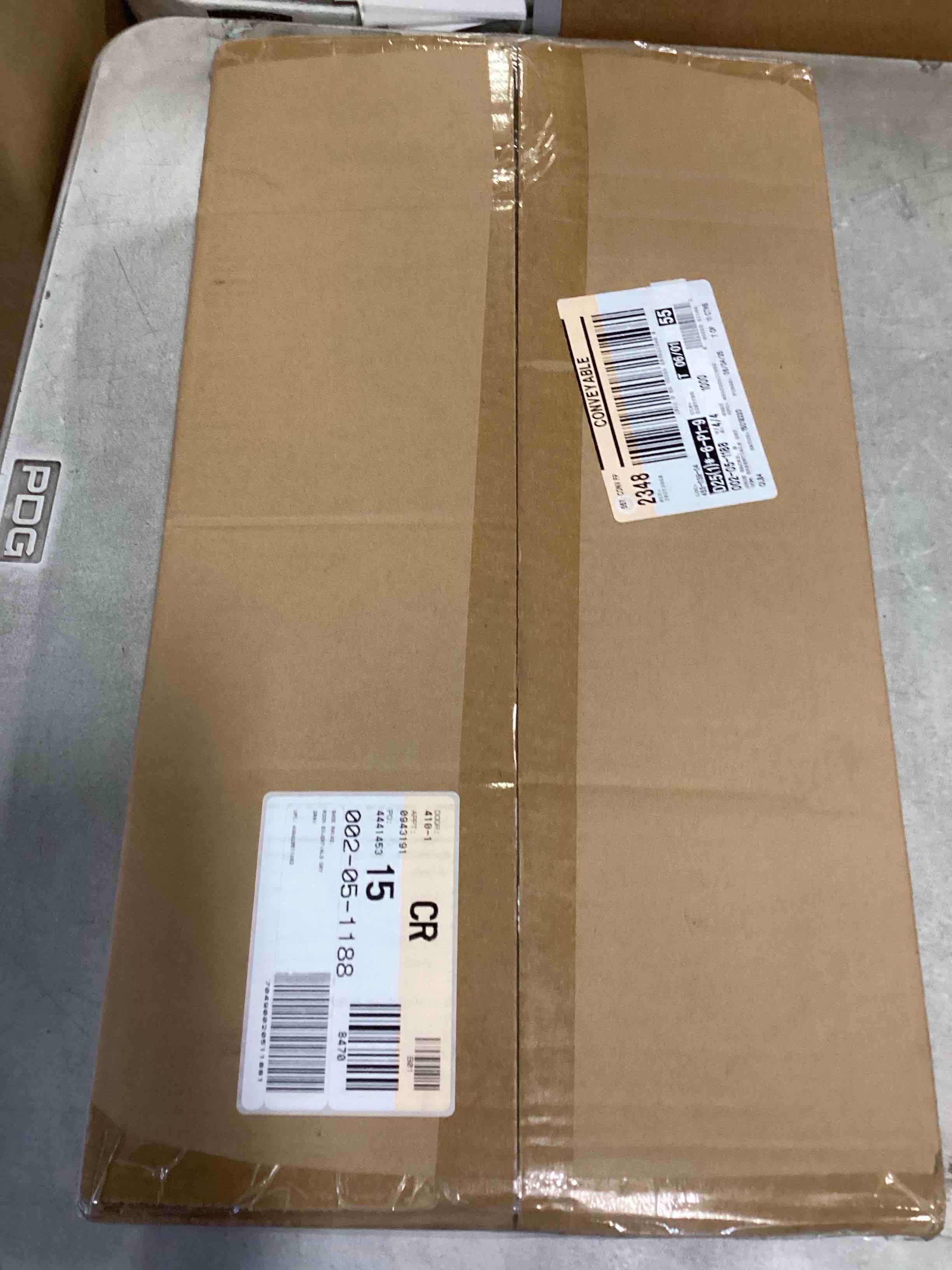 https://s3.amazonaws.com/lotting-images-prod/bidfta/PNK3579911_1750944921575.jpeg