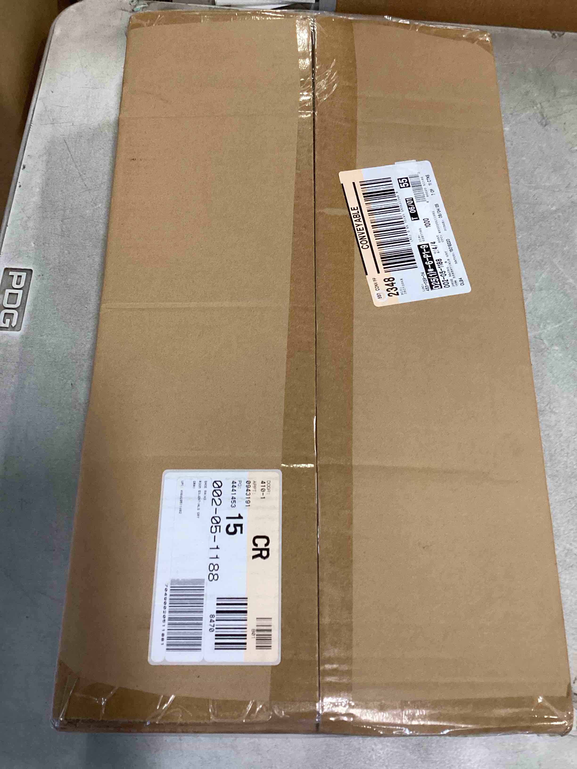 https://s3.amazonaws.com/lotting-images-prod/bidfta/PNK3579911_1750944922699.jpeg