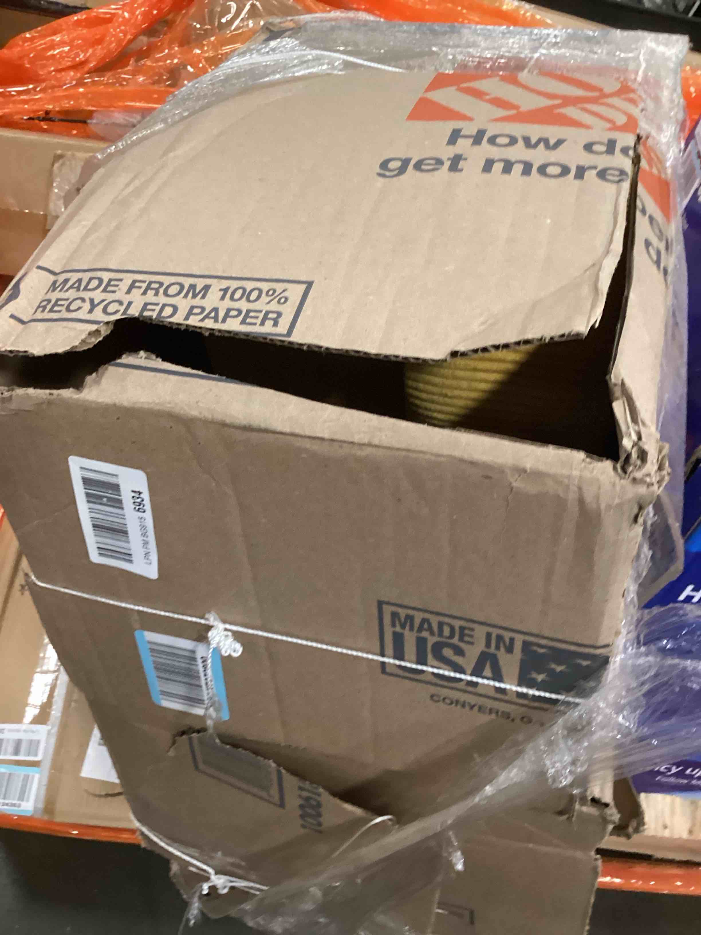 https://s3.amazonaws.com/lotting-images-prod/bidfta/PNK3581254_1749841593614.jpeg