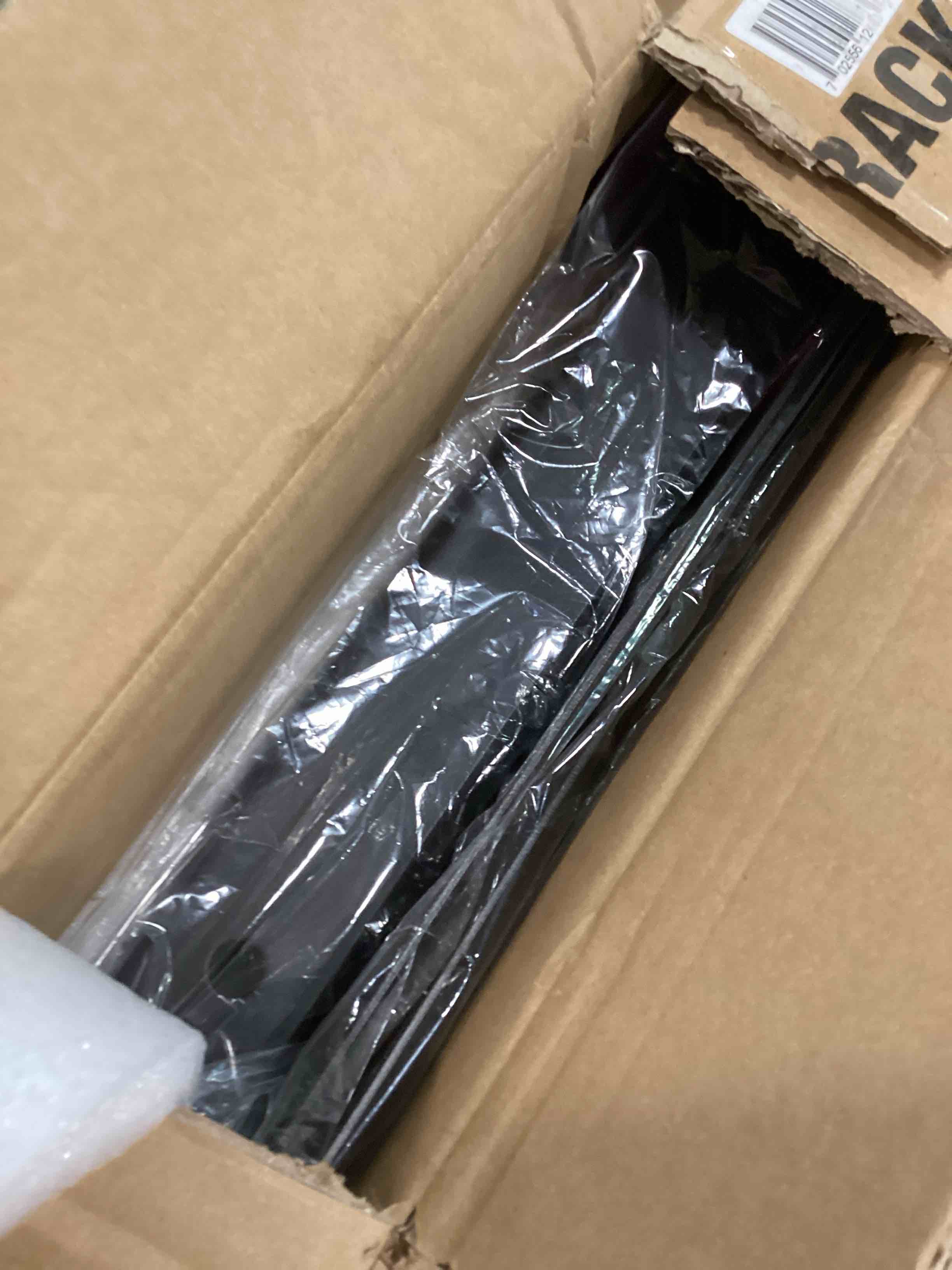 https://s3.amazonaws.com/lotting-images-prod/bidfta/PNK3581484_1750165575831.jpeg