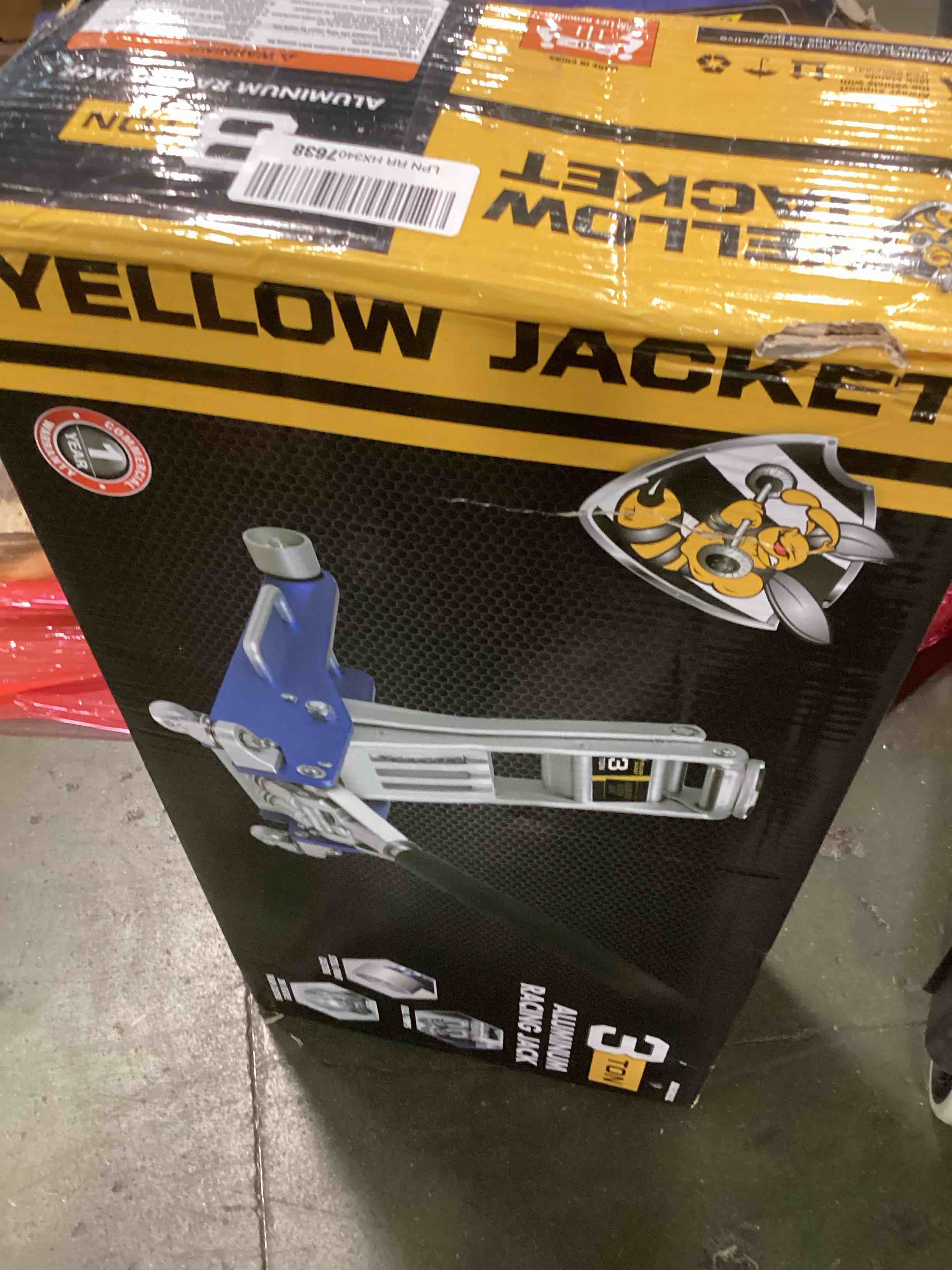 https://s3.amazonaws.com/lotting-images-prod/bidfta/PNK3581490_1750166197955.jpeg