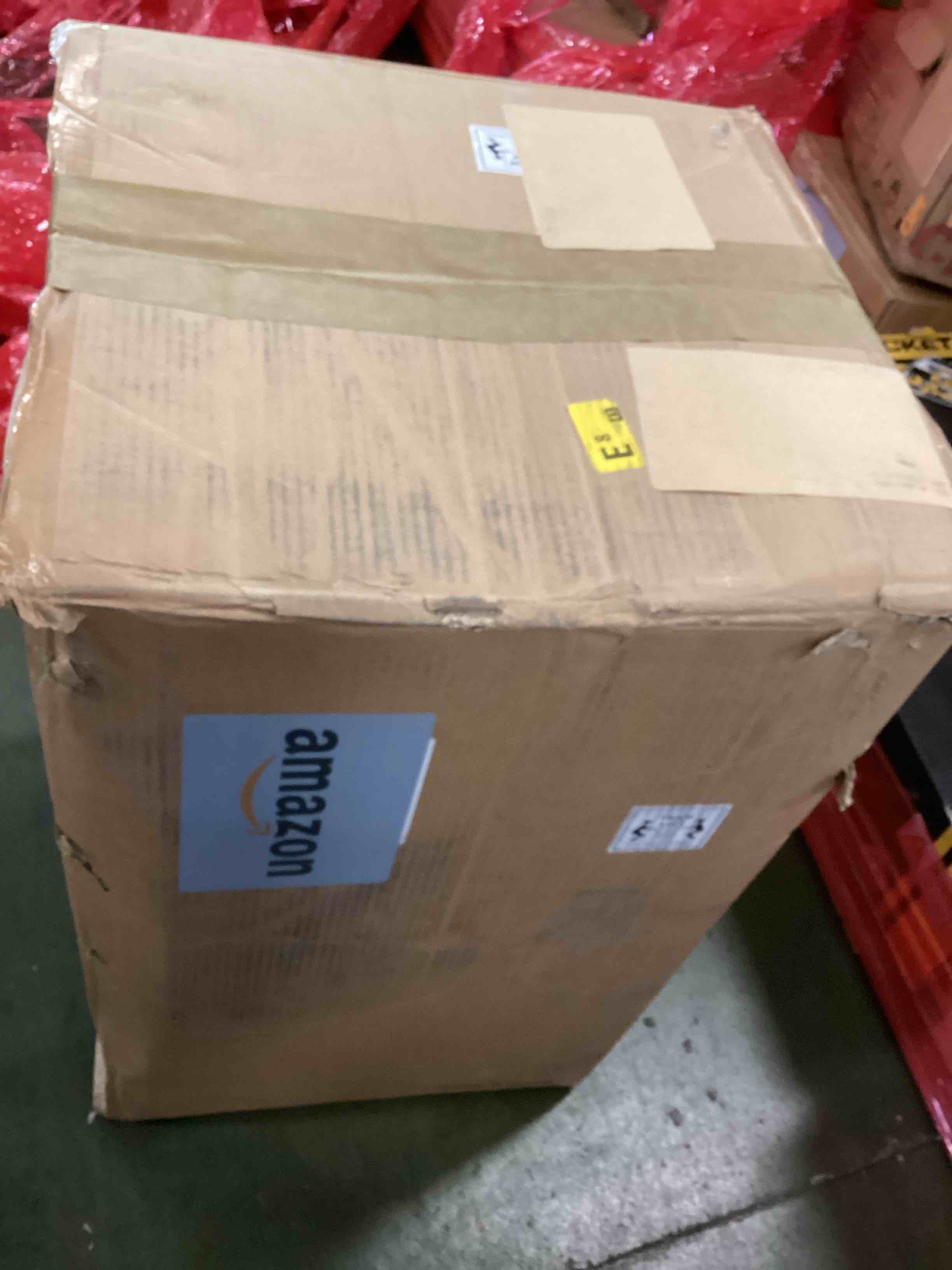 https://s3.amazonaws.com/lotting-images-prod/bidfta/PNK3581491_1750166008612.jpeg