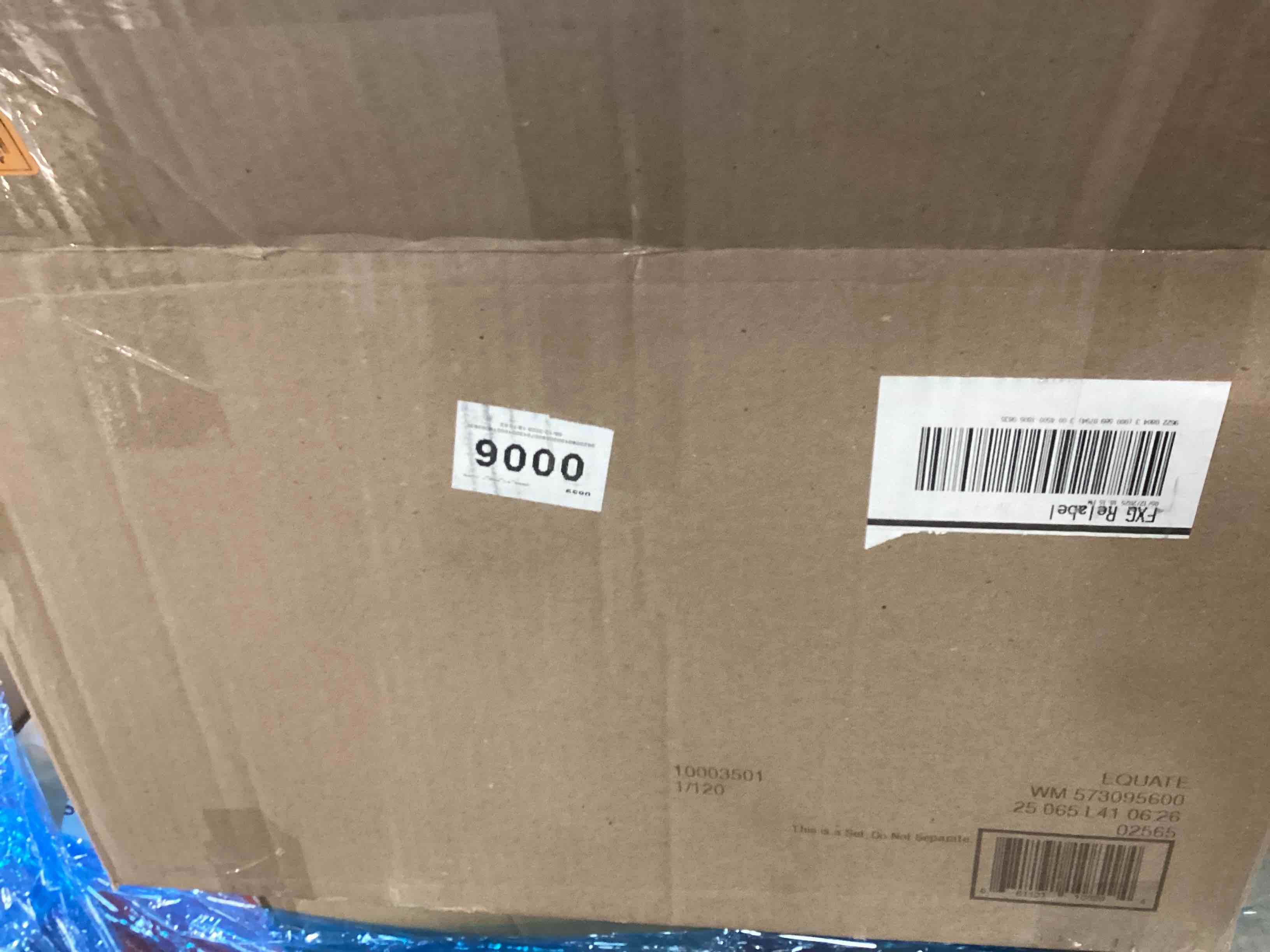 https://s3.amazonaws.com/lotting-images-prod/bidfta/PNK3581719_1750340313250.jpeg