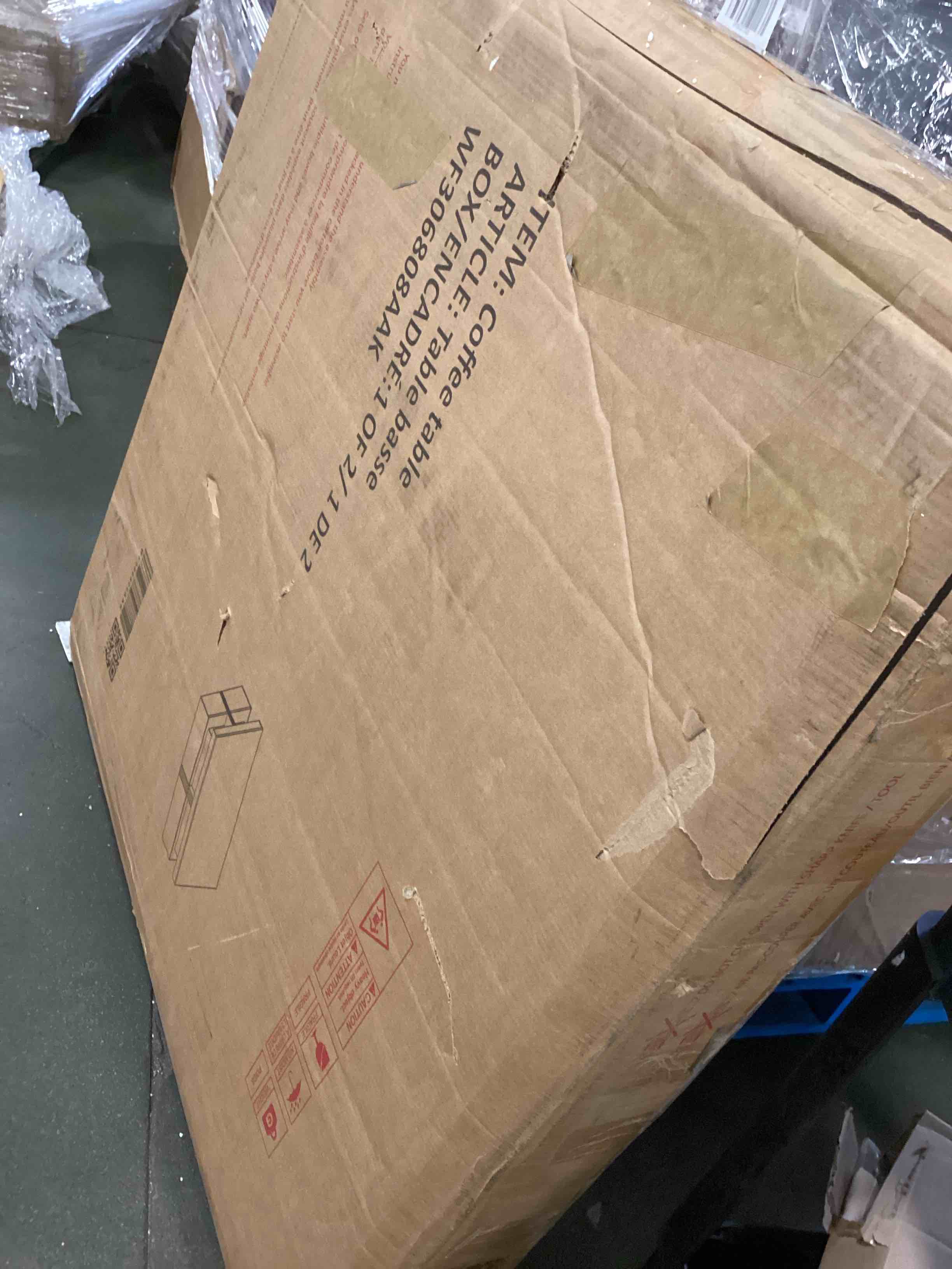https://s3.amazonaws.com/lotting-images-prod/bidfta/PNK3581914_1750449633337.jpeg