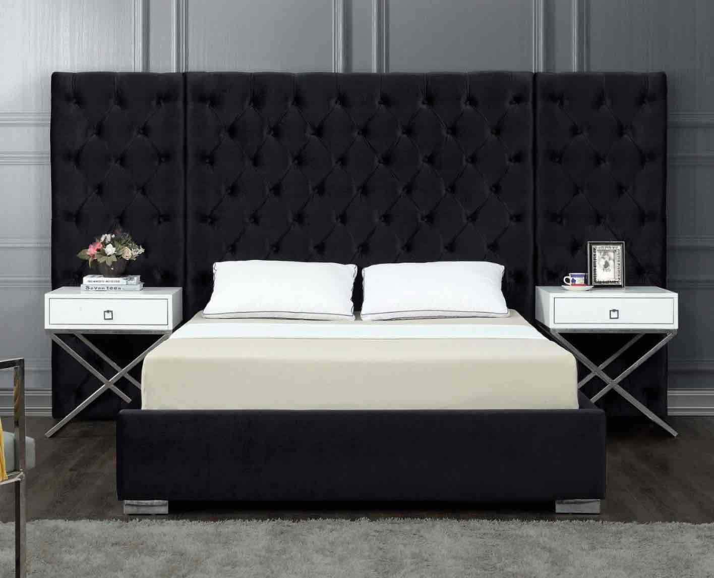 (missing box 1/3) ( only 2 boxes ) Grande Black Queen Size Bed