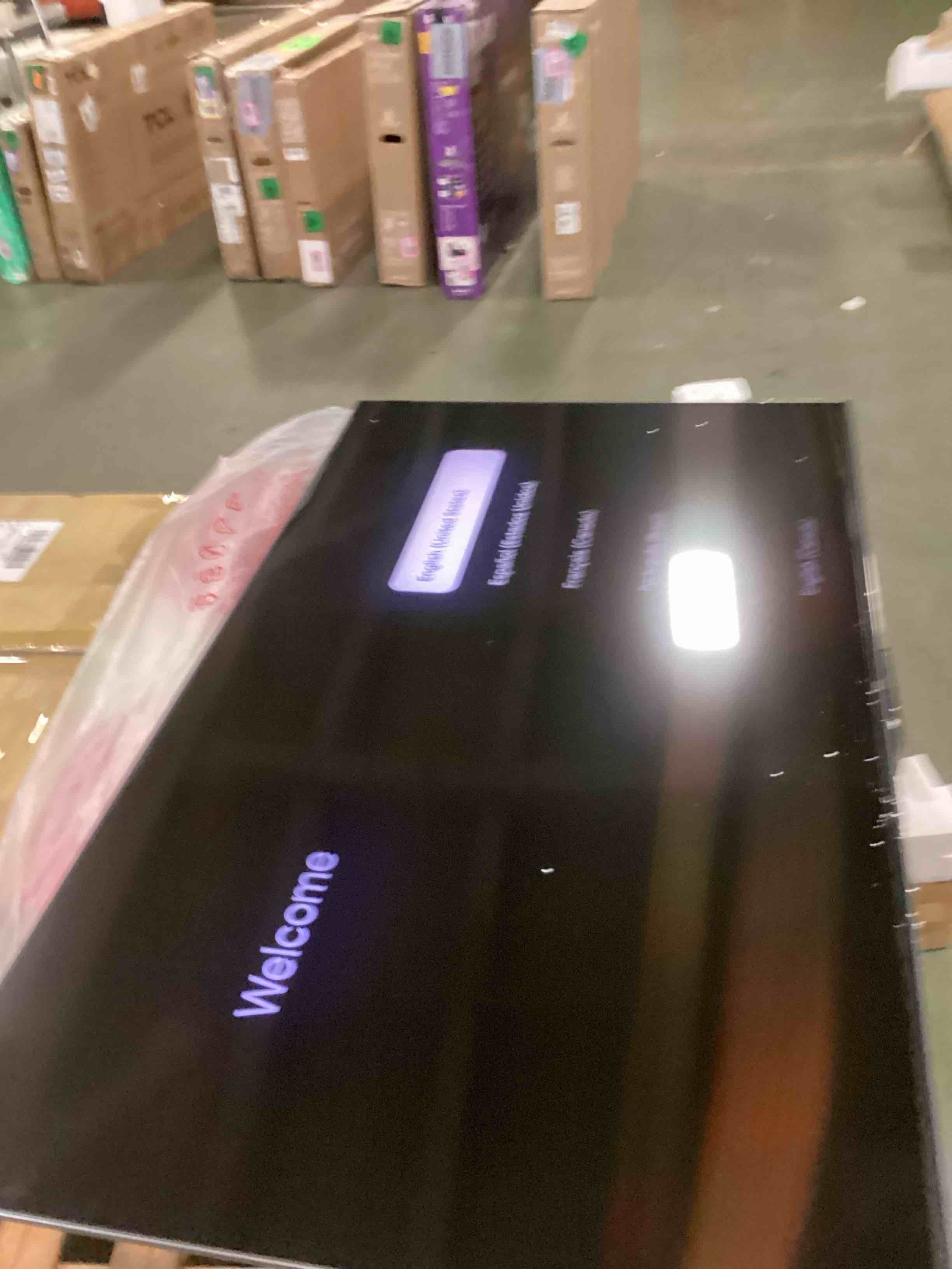 https://s3.amazonaws.com/lotting-images-prod/bidfta/PNK3582783_1751980600198.jpeg