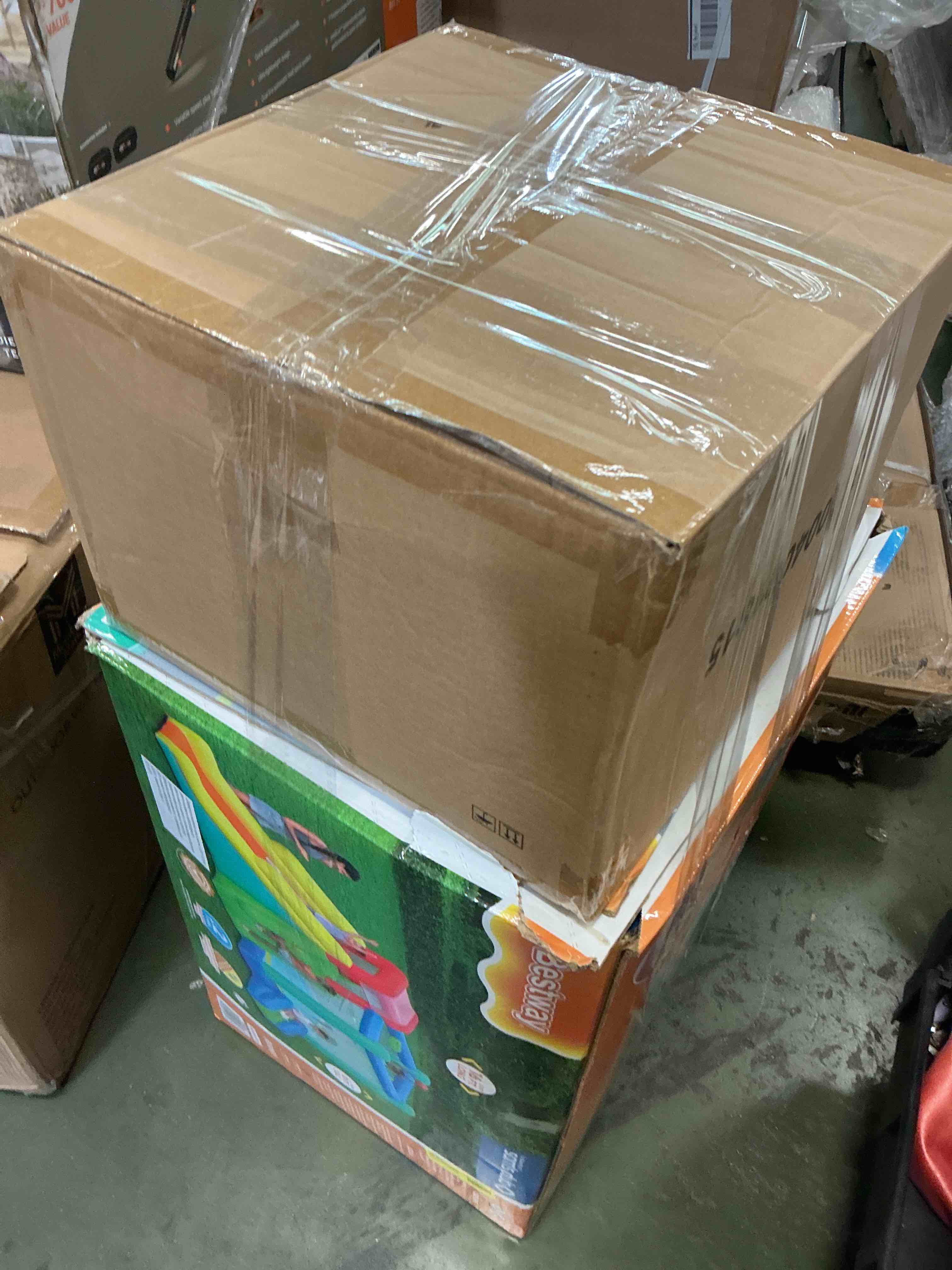 https://s3.amazonaws.com/lotting-images-prod/bidfta/PNK3582967_1751996548174.jpeg