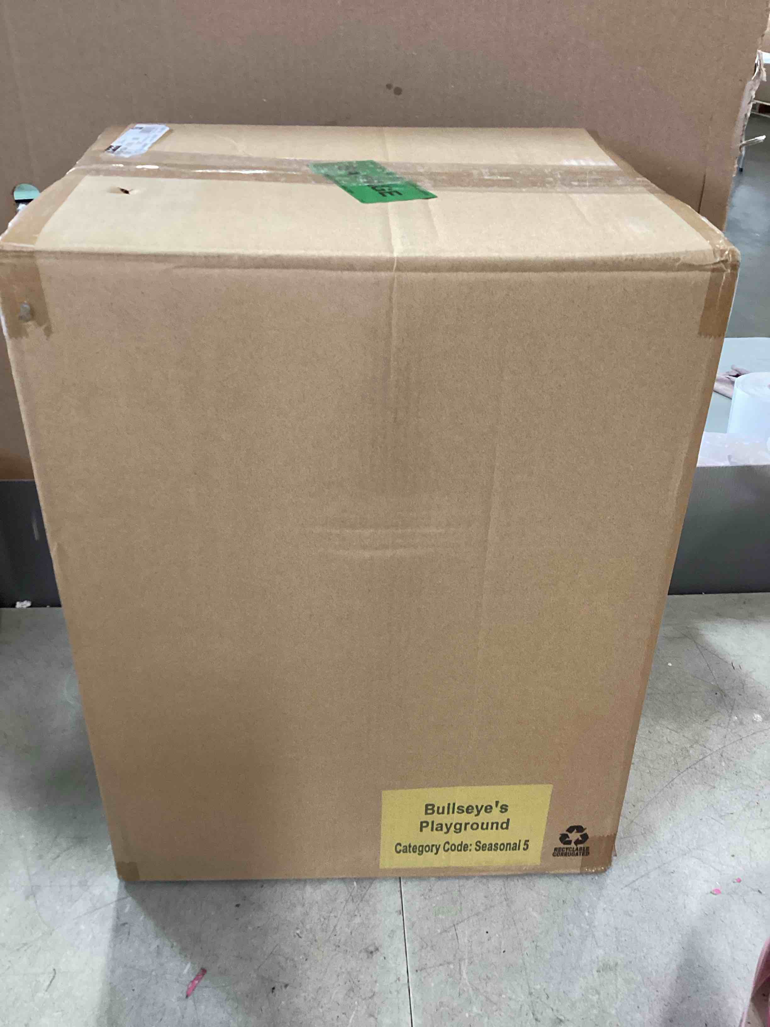 https://s3.amazonaws.com/lotting-images-prod/bidfta/PNK3584940_1748540034919.jpeg