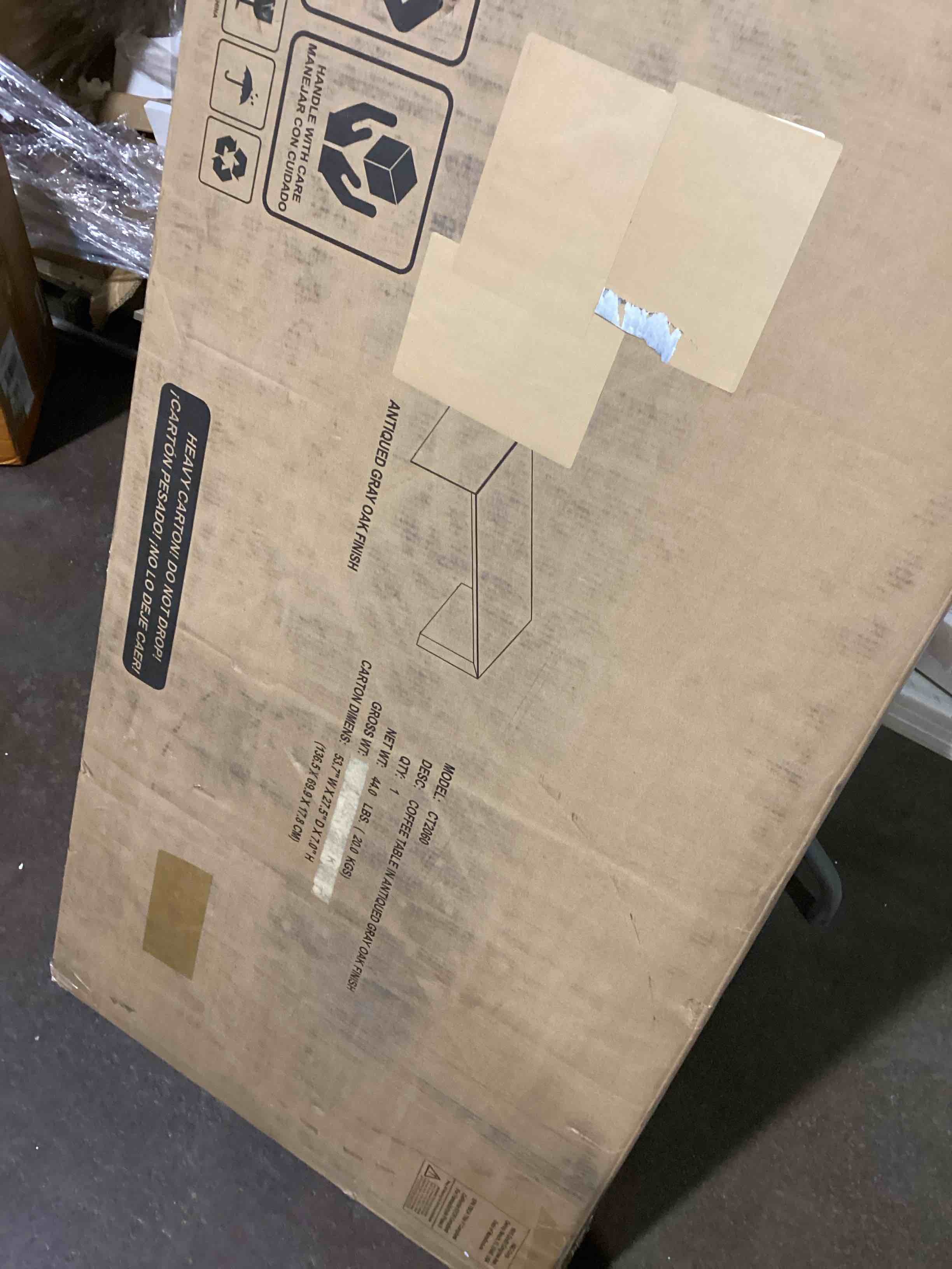 https://s3.amazonaws.com/lotting-images-prod/bidfta/PNK3616203_1746014574323.jpeg