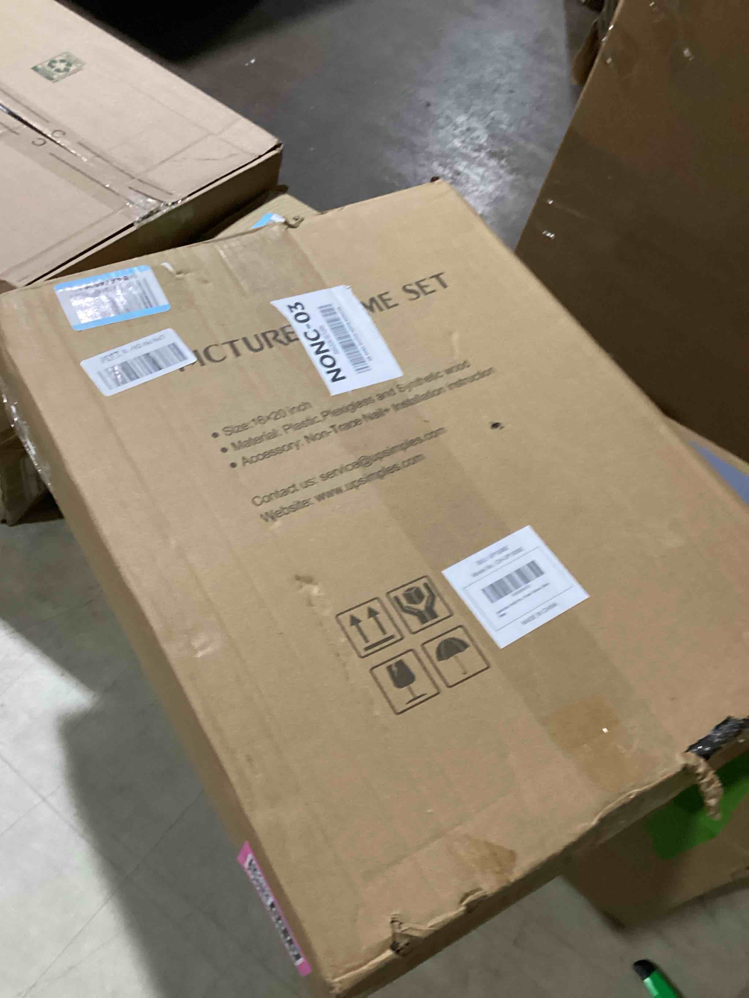https://s3.amazonaws.com/lotting-images-prod/bidfta/PNK3616819_1746817731313.jpeg