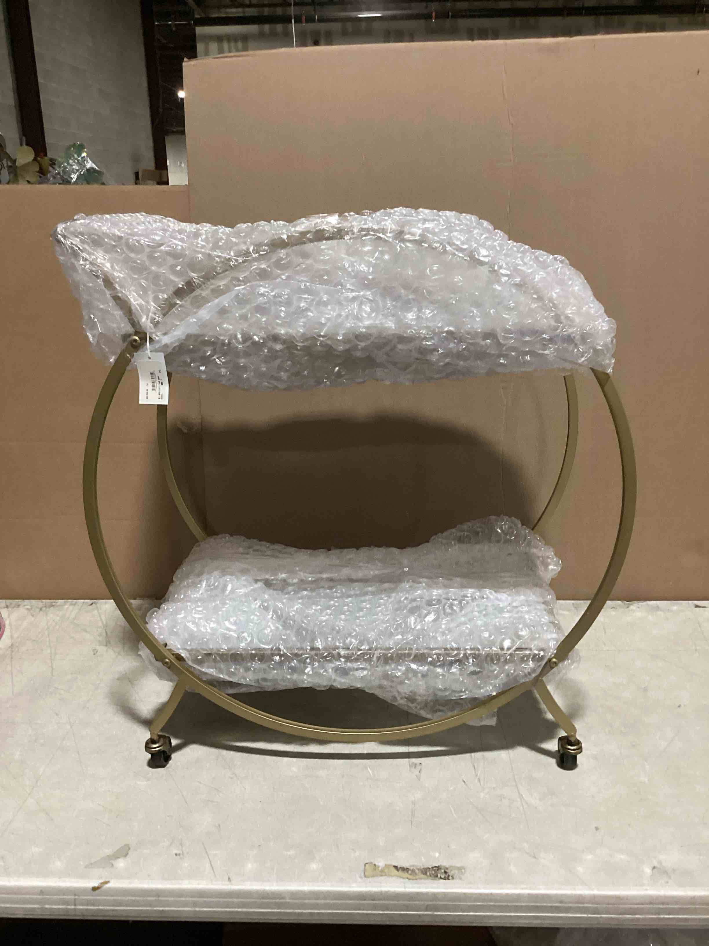 https://s3.amazonaws.com/lotting-images-prod/bidfta/PNK3617648_1752595452050.jpeg