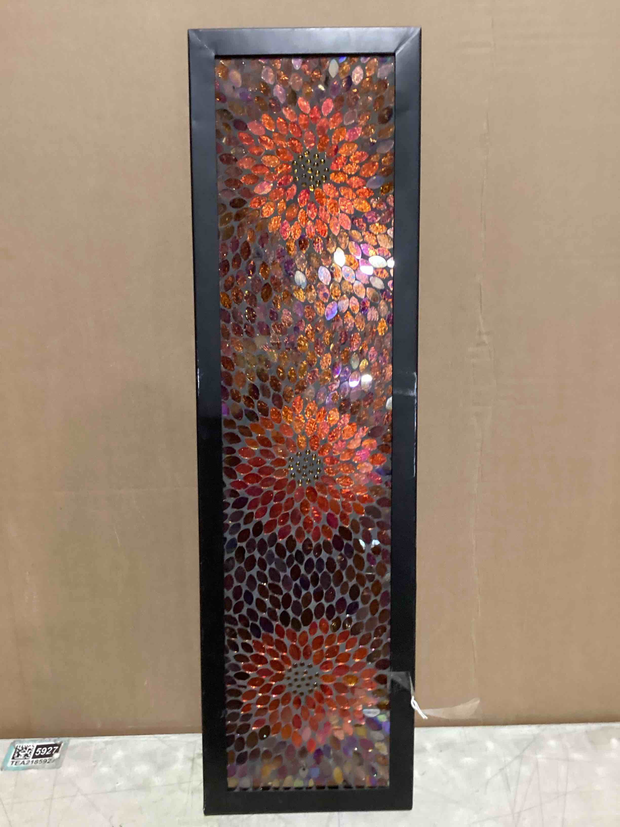 LARGE WALL PANEL