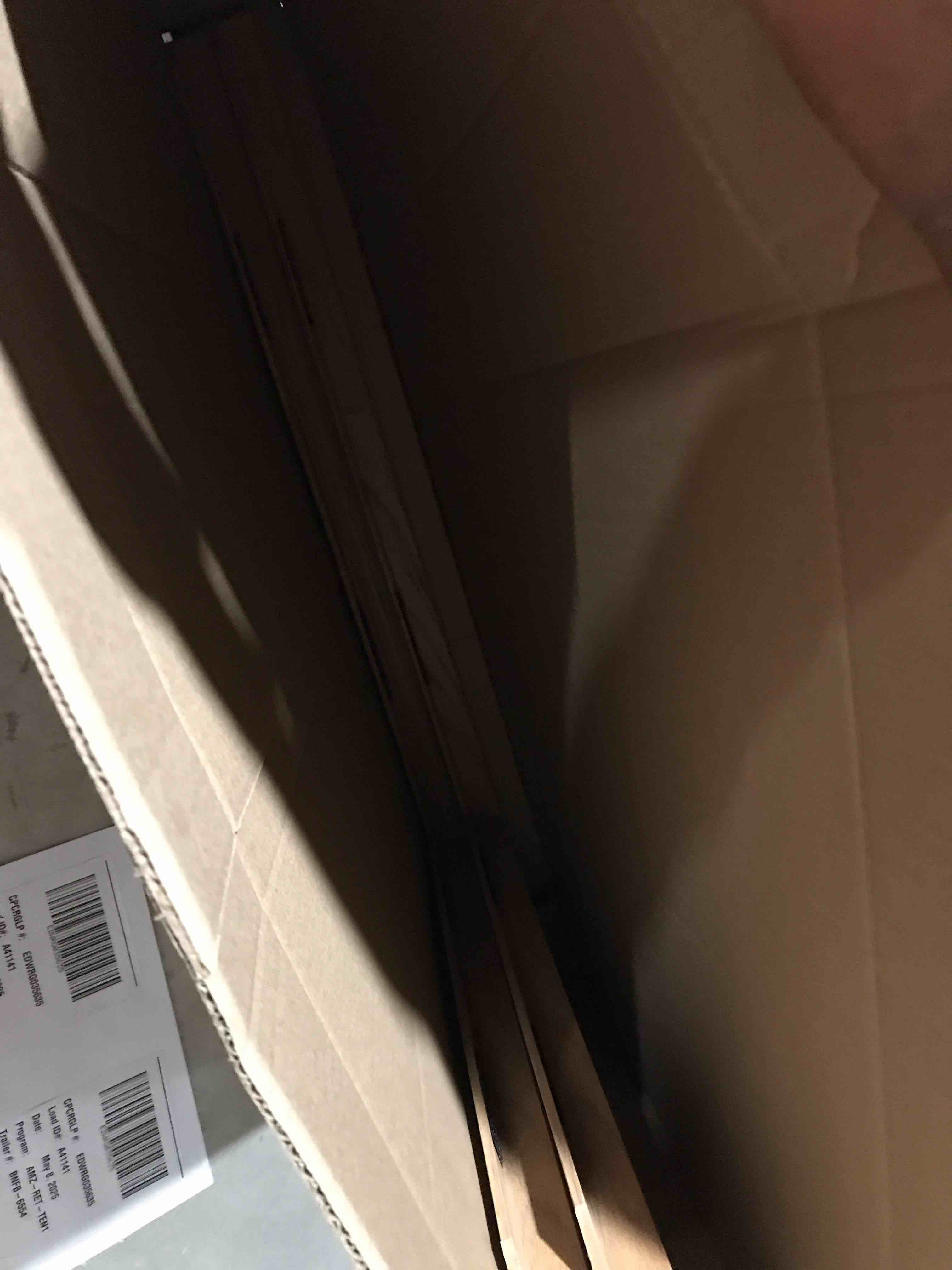 https://s3.amazonaws.com/lotting-images-prod/bidfta/PNK3619806_1746801667711.jpeg