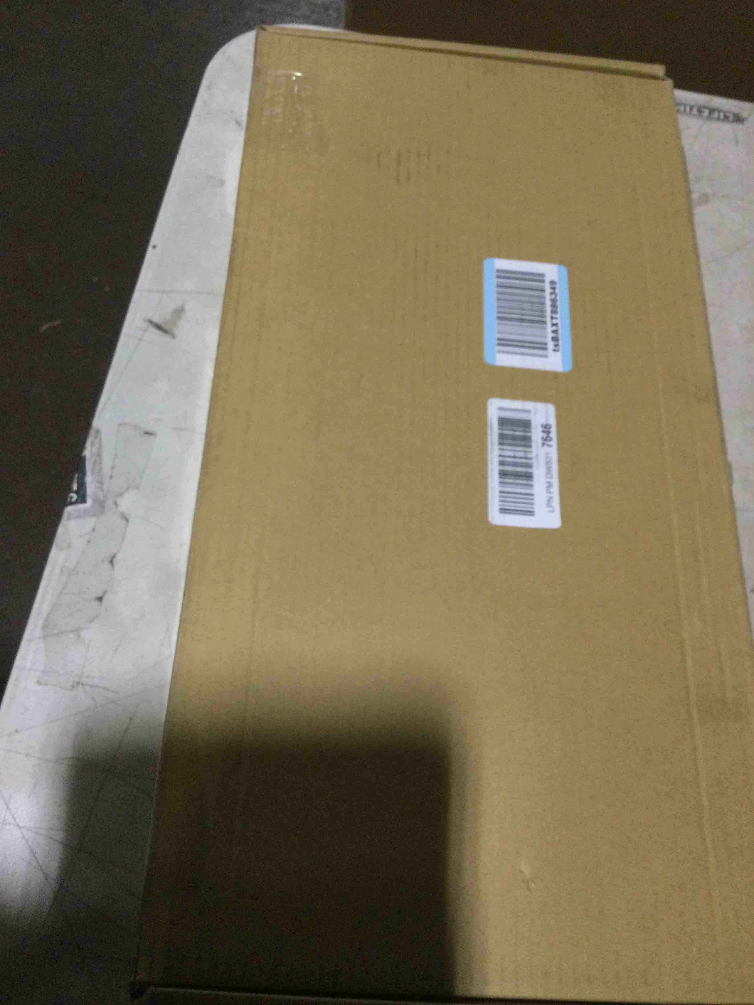 https://s3.amazonaws.com/lotting-images-prod/bidfta/PNK3619994_1747248767775.jpeg