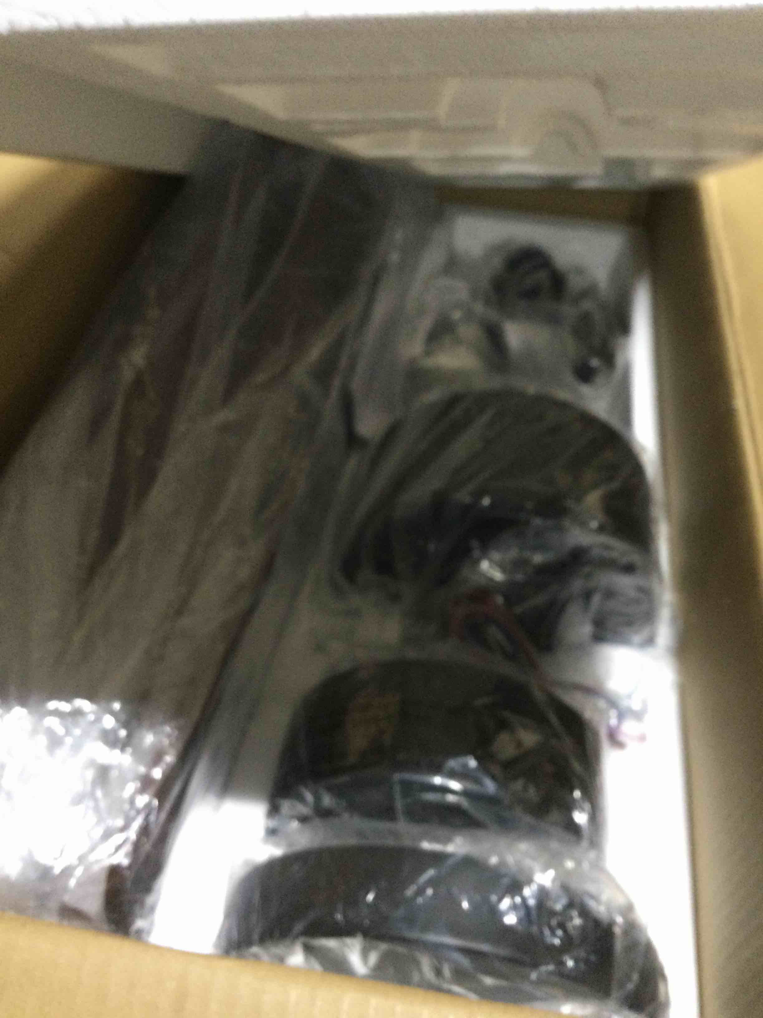 https://s3.amazonaws.com/lotting-images-prod/bidfta/PNK3620069_1747246471269.jpeg