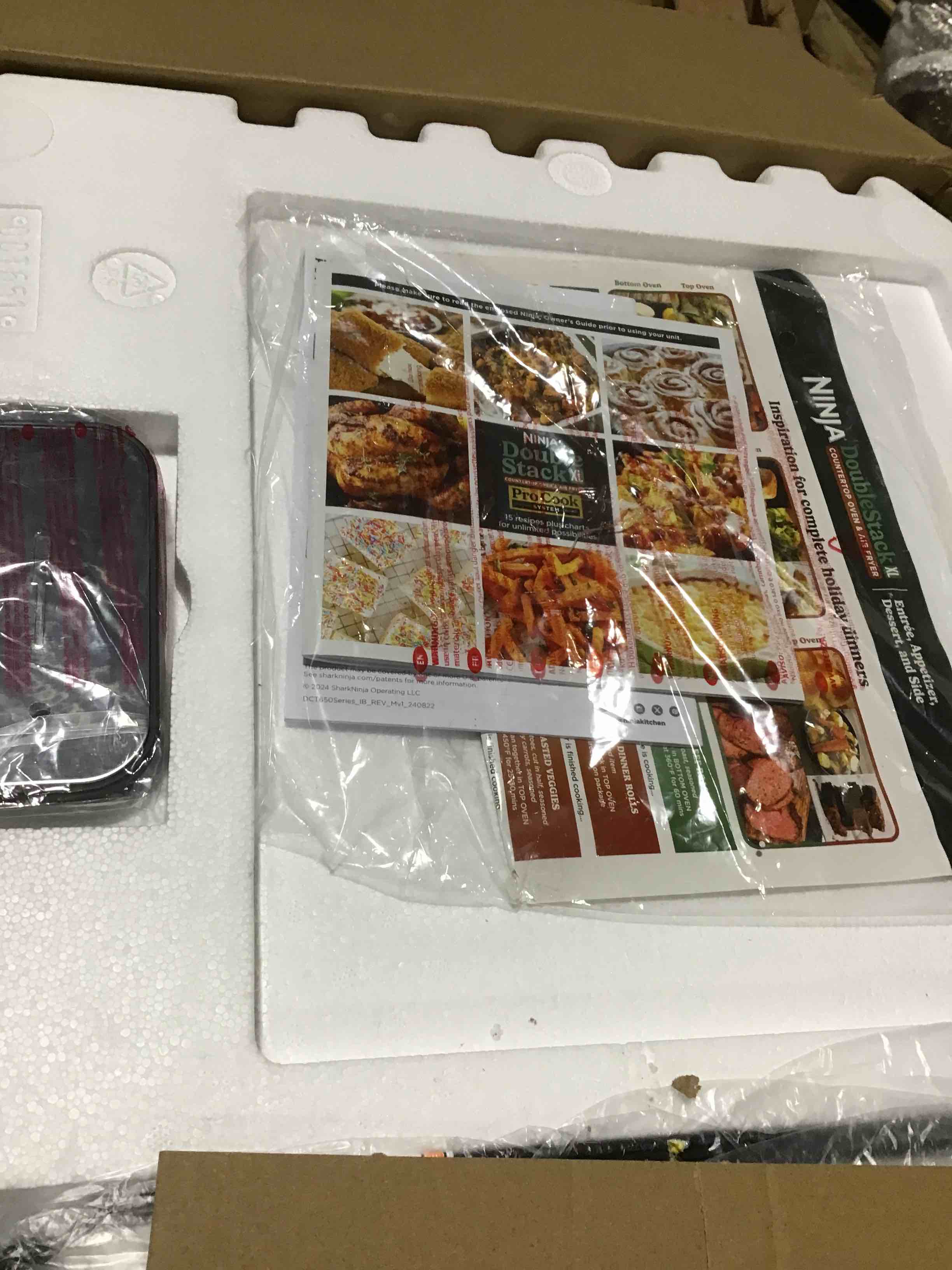 https://s3.amazonaws.com/lotting-images-prod/bidfta/PNK3620531_1747772947764.jpeg