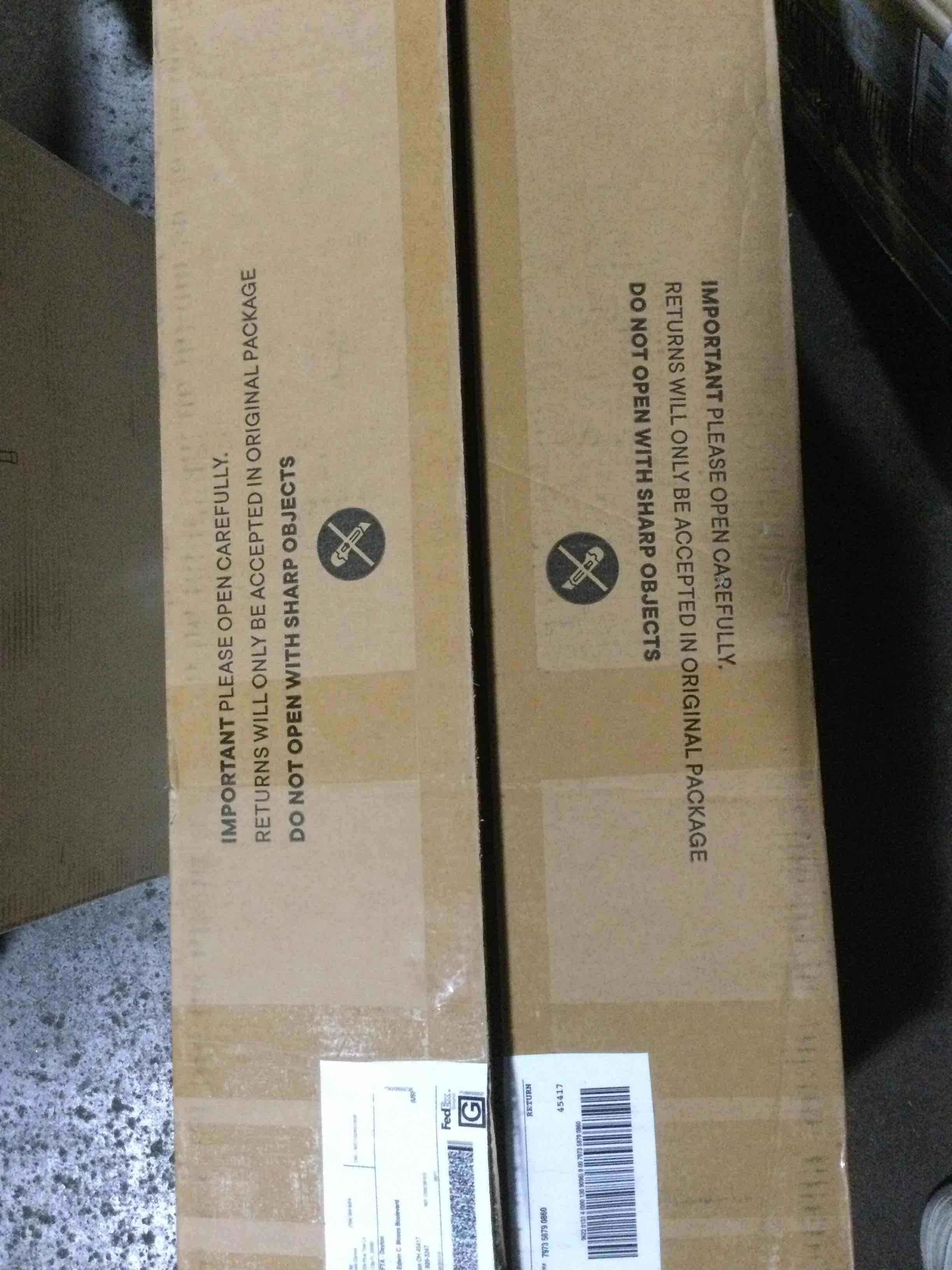 https://s3.amazonaws.com/lotting-images-prod/bidfta/PNK3621477_1749124401456.jpeg