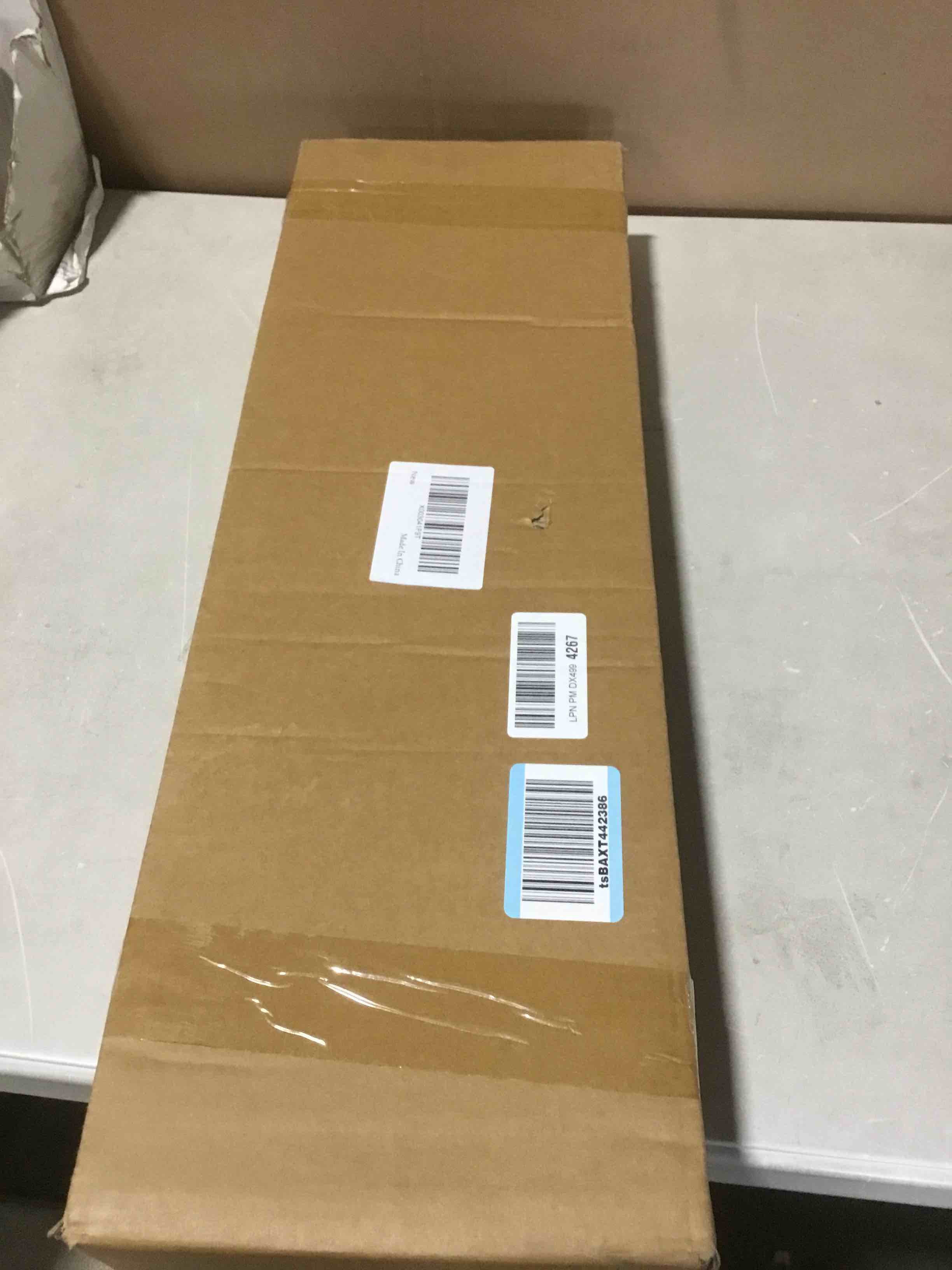 https://s3.amazonaws.com/lotting-images-prod/bidfta/PNK3622105_1749130370743.jpeg