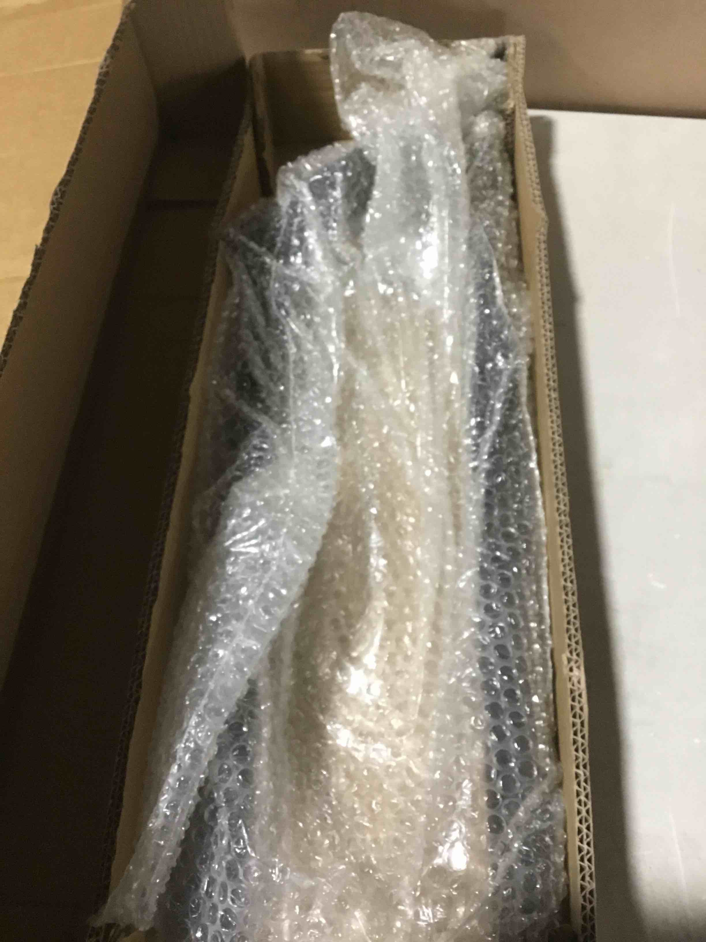 https://s3.amazonaws.com/lotting-images-prod/bidfta/PNK3622105_1749130379152.jpeg
