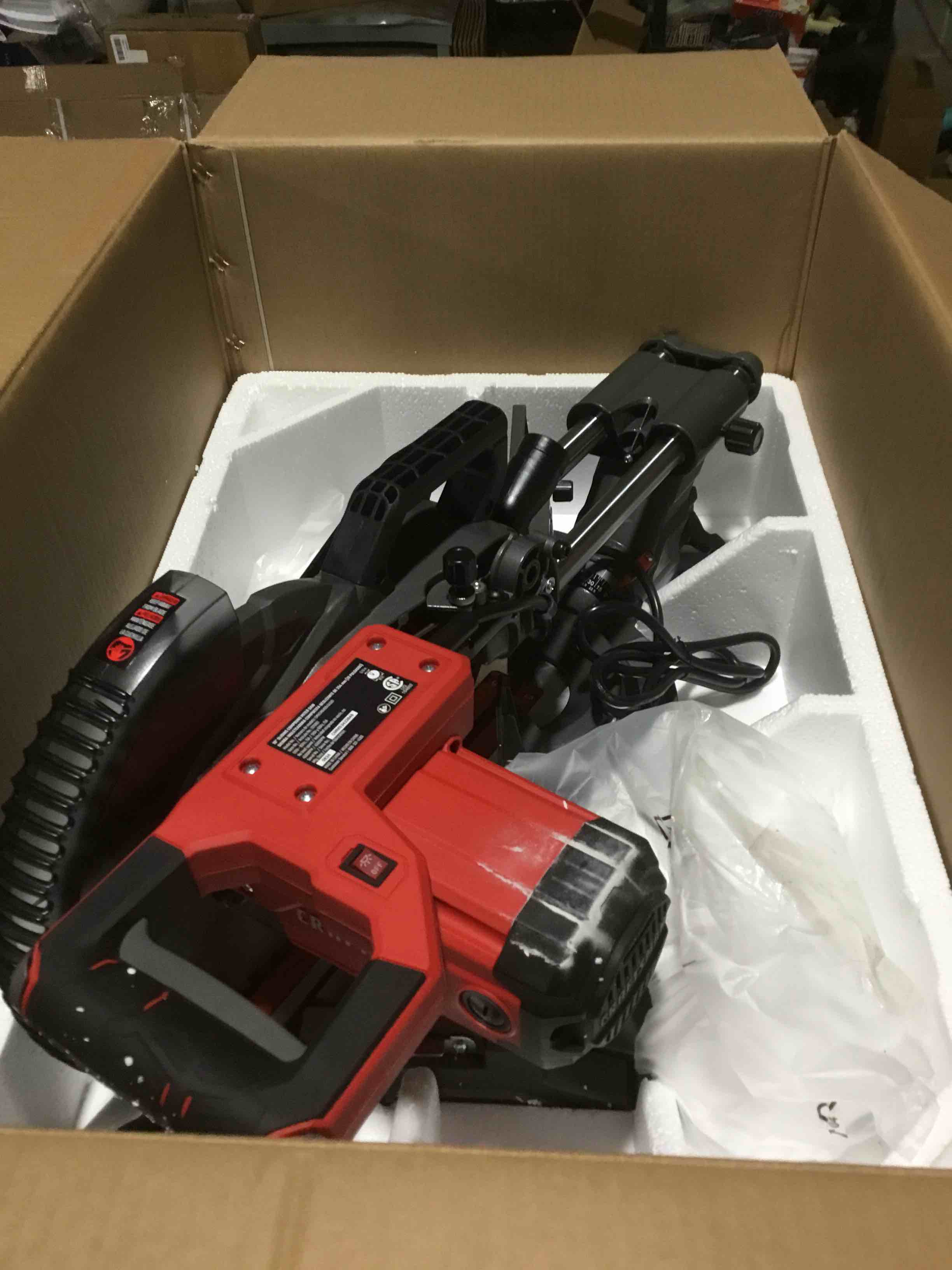 https://s3.amazonaws.com/lotting-images-prod/bidfta/PNK3622456_1749566623841.jpeg
