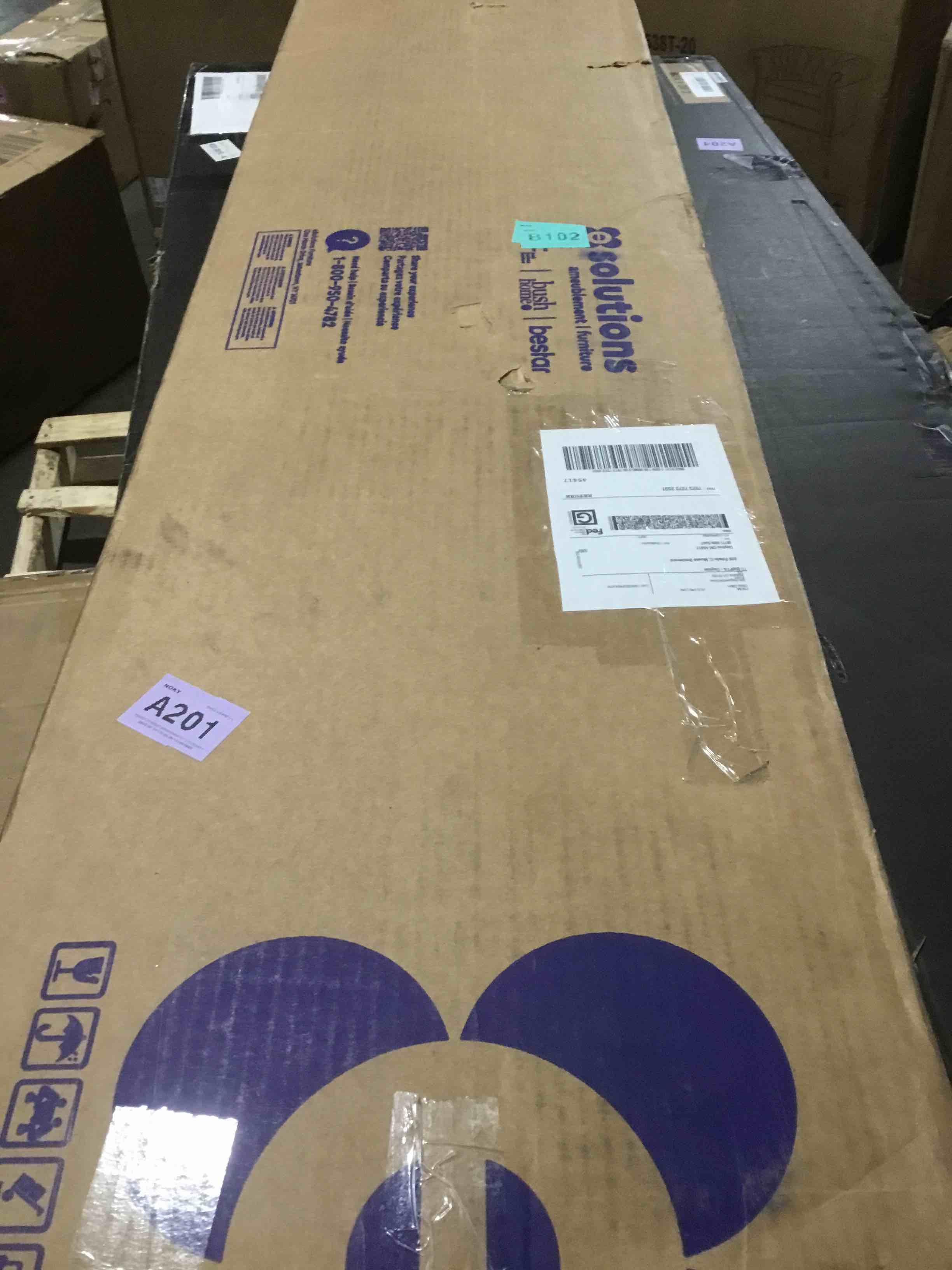 https://s3.amazonaws.com/lotting-images-prod/bidfta/PNK3622545_1749653588854.jpeg