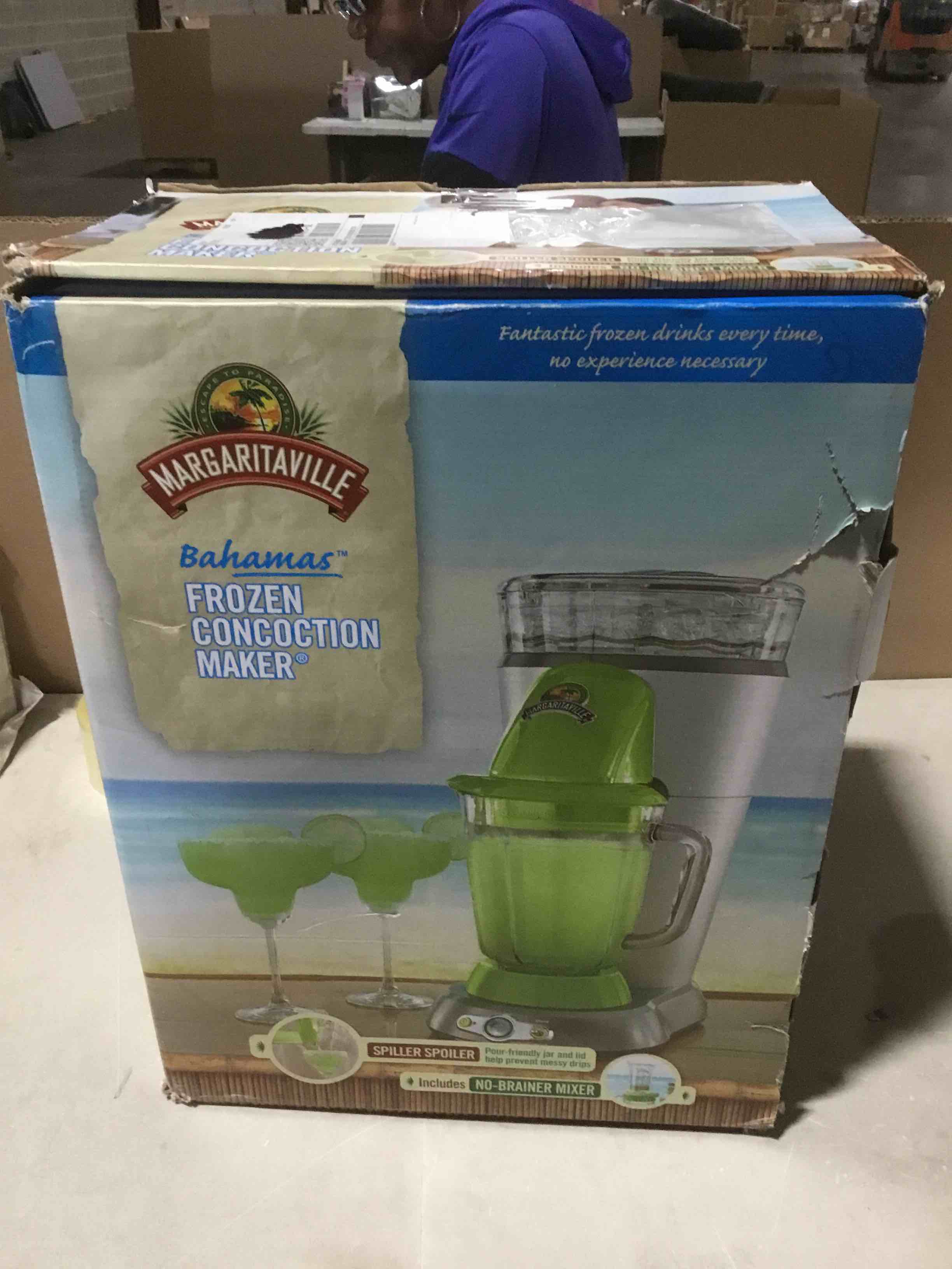 https://s3.amazonaws.com/lotting-images-prod/bidfta/PNK3622680_1749737204630.jpeg