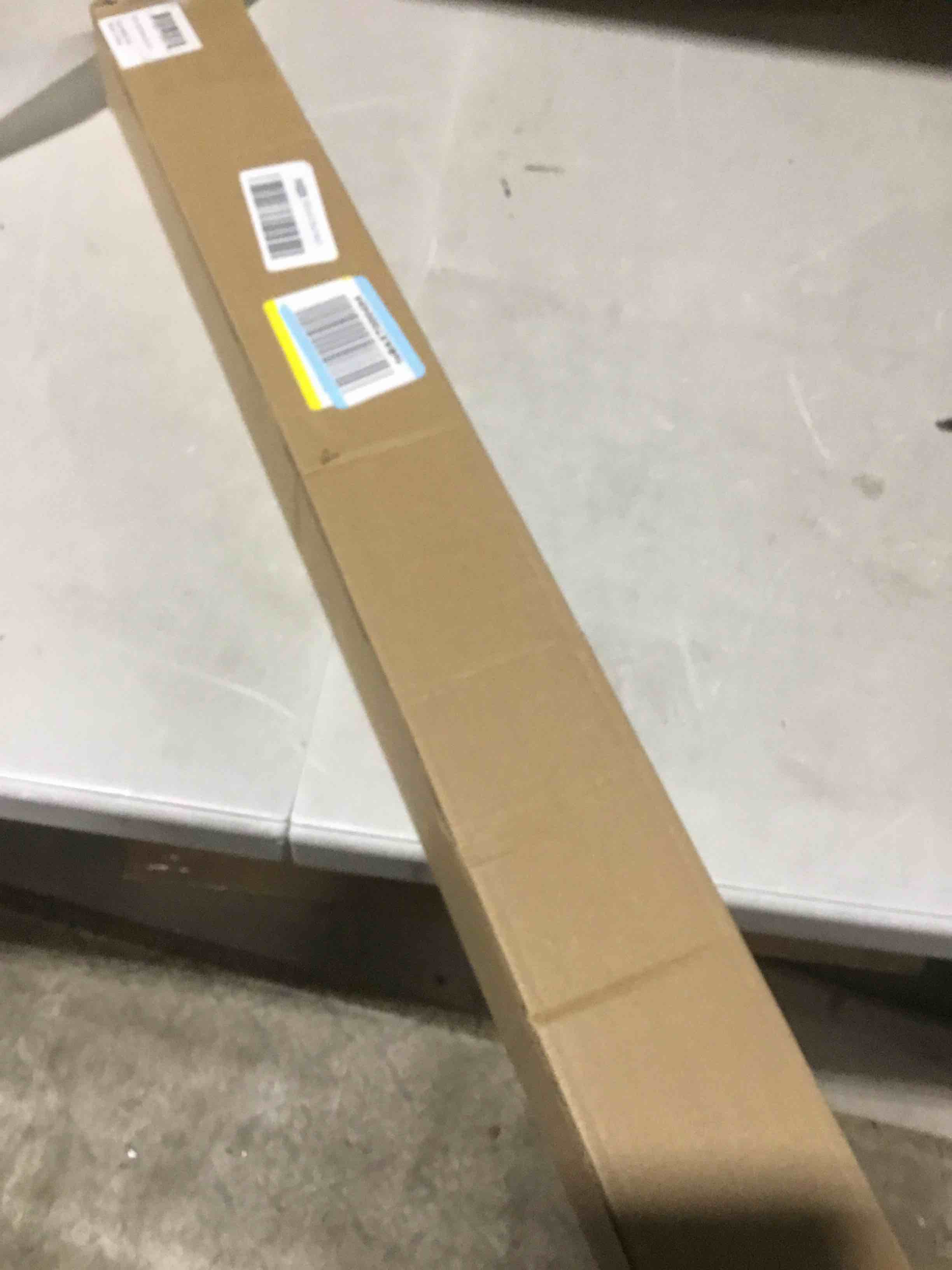 https://s3.amazonaws.com/lotting-images-prod/bidfta/PNK3623846_1750861210579.jpeg