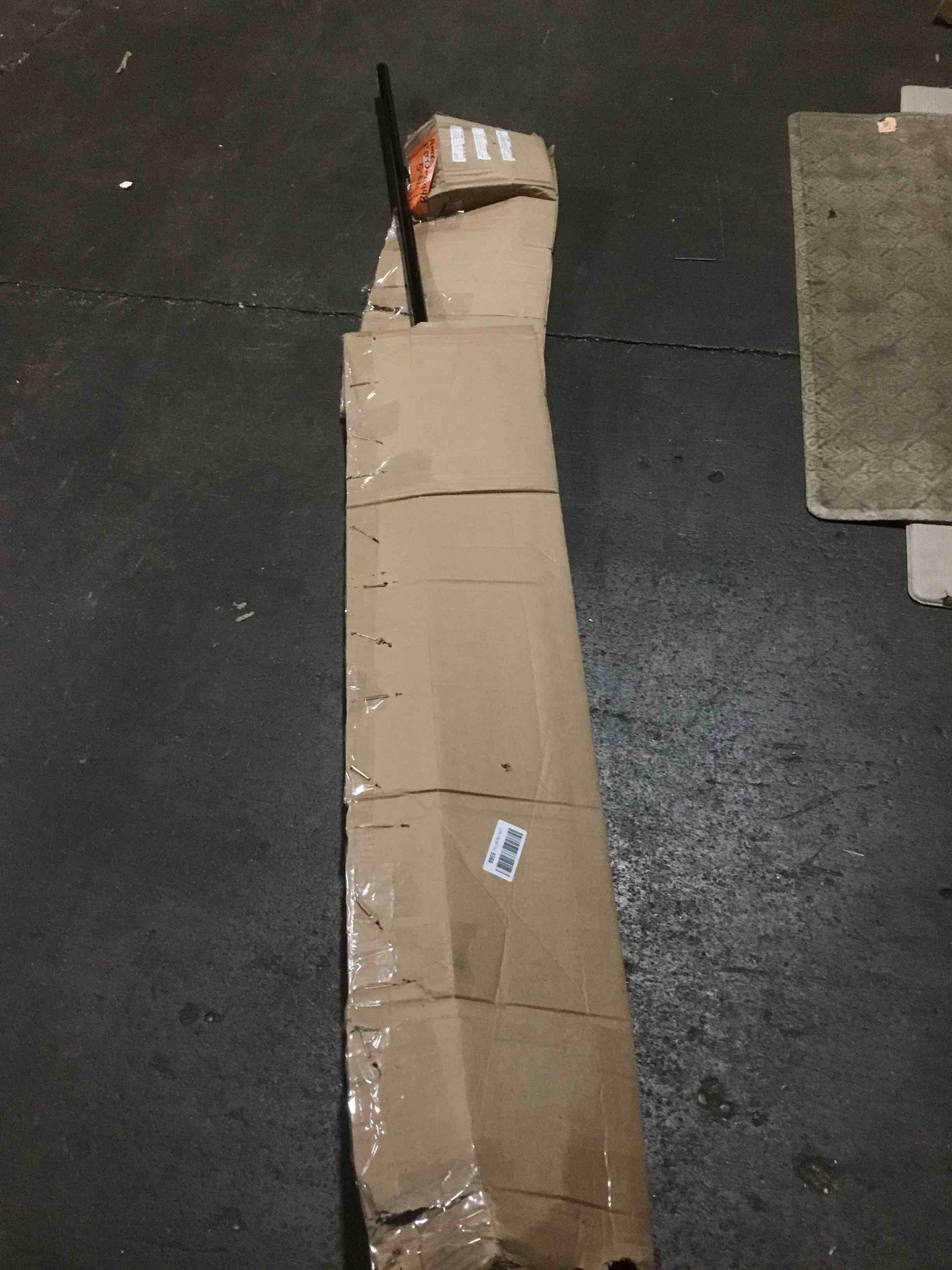 https://s3.amazonaws.com/lotting-images-prod/bidfta/PNK3623976_1750940827244.jpeg
